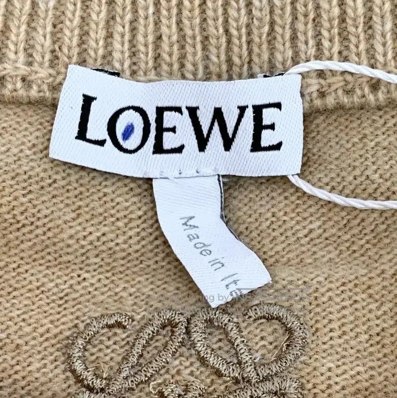 Loewe Loewe Brown Wool Knitted Sweater for Women . Size S / US 4 / IT 40 - 6 Thumbnail