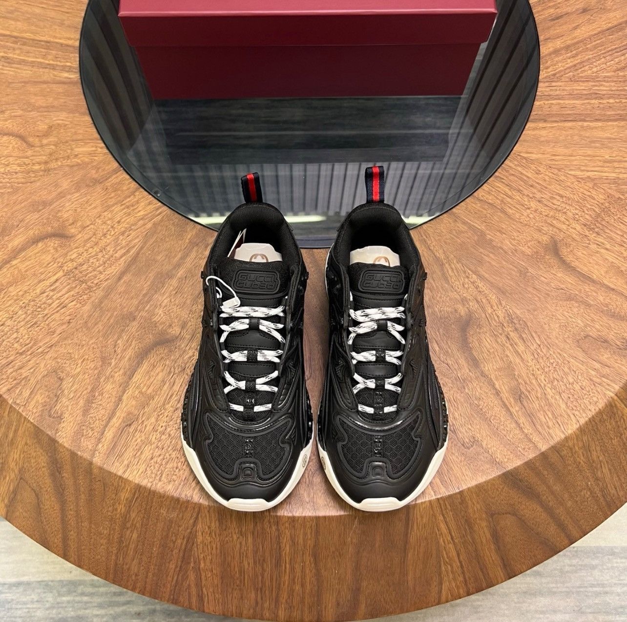 Gucci Gucci Ultrapace Low-Top Sneakers – Size 10 –Brand New w/ Box Size US 10 / EU 43 - 3 Thumbnail