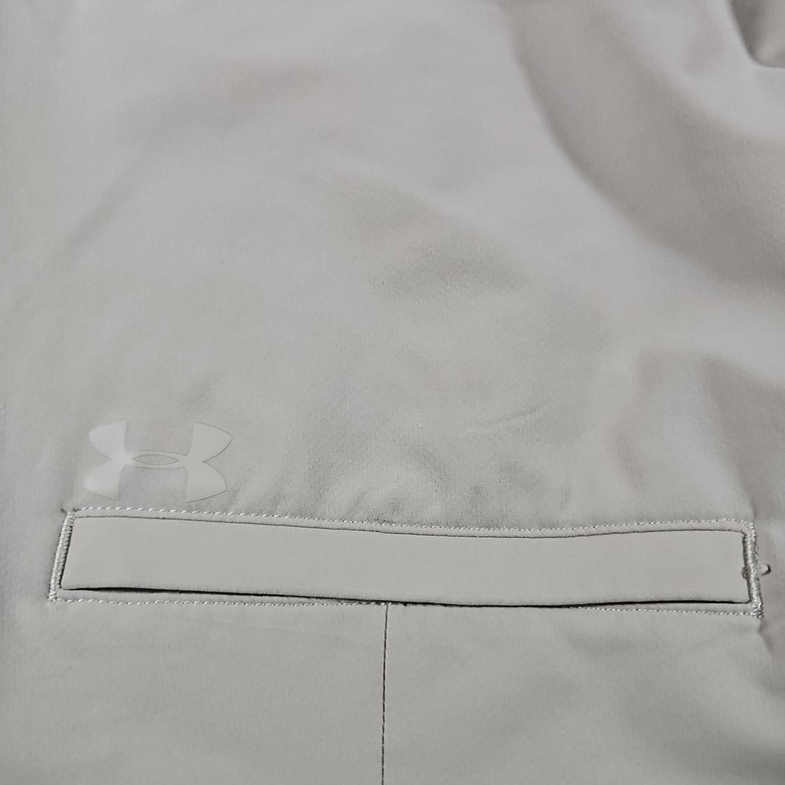 Under Armour Under Armour Men's Tan/Khaki Shorts 38 Golf Chino Shorts UA Size US 38 / EU 54 - 7 Thumbnail