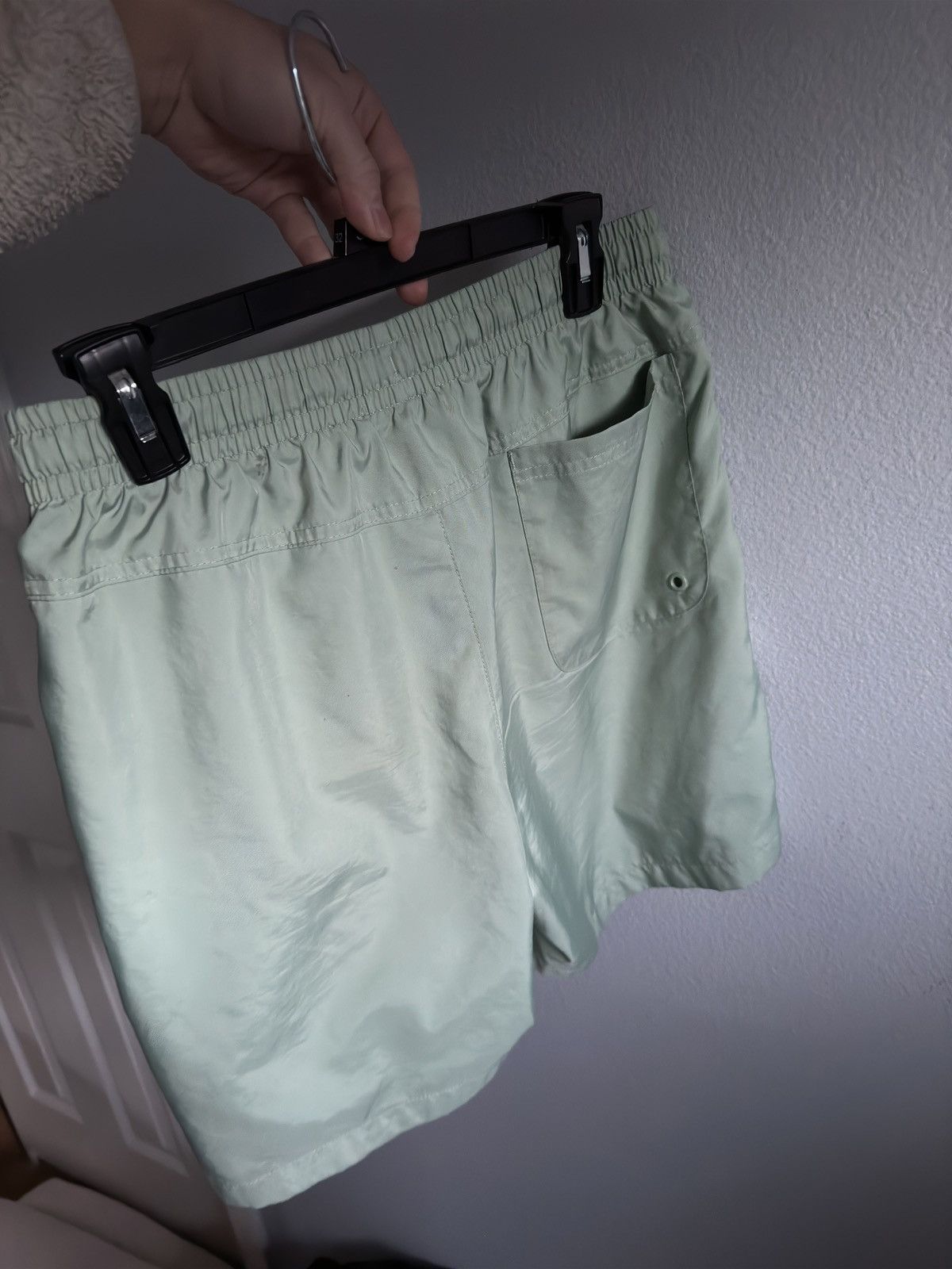 Nike Nike Woven Nylon Shorts - mint green Size US 30 / EU 46 - 3 Thumbnail
