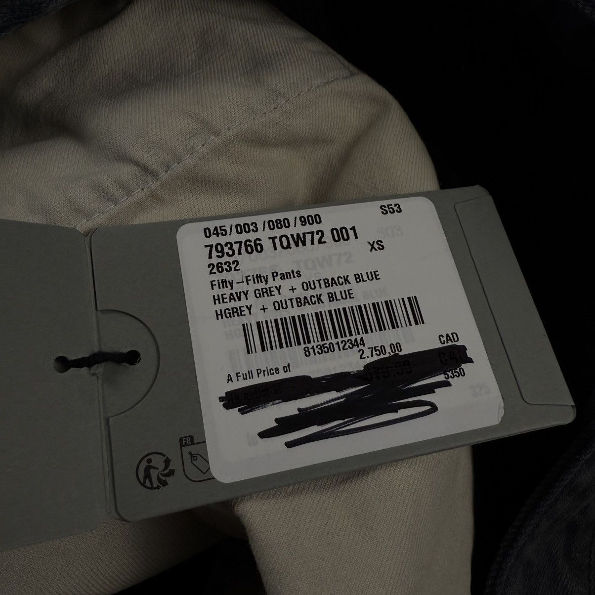 Balenciaga Balenciaga Fifty-Fifty Destroyed ‘Black/Blue’ Jeans Size US 30 / EU 46 - 8 Thumbnail