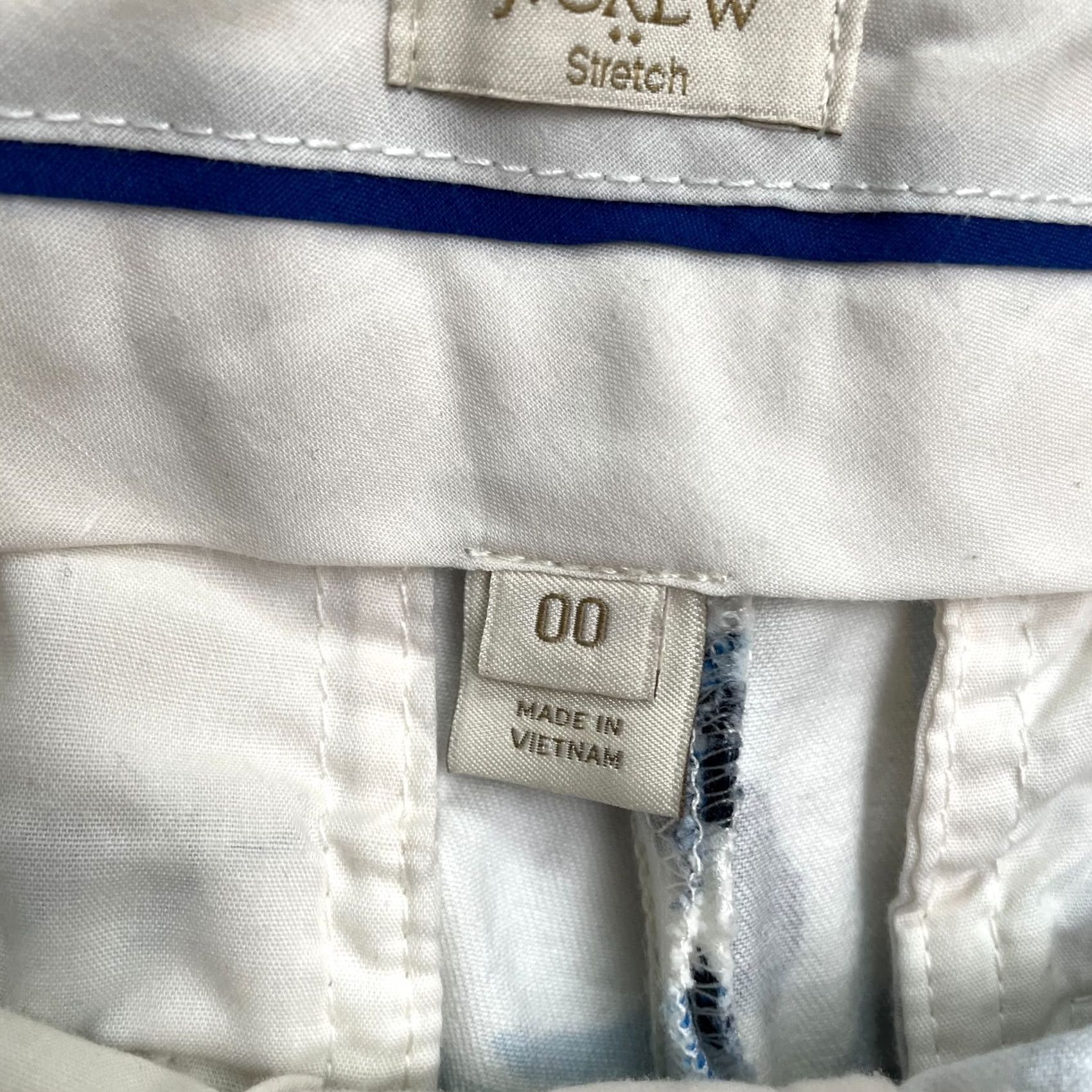 J.Crew J.CREW Womens Shorts 00 White Floral Casual Mid Rise Cotton Stretch Bermuda 3" Size 24" / US 00 / IT 34 - 5 Thumbnail