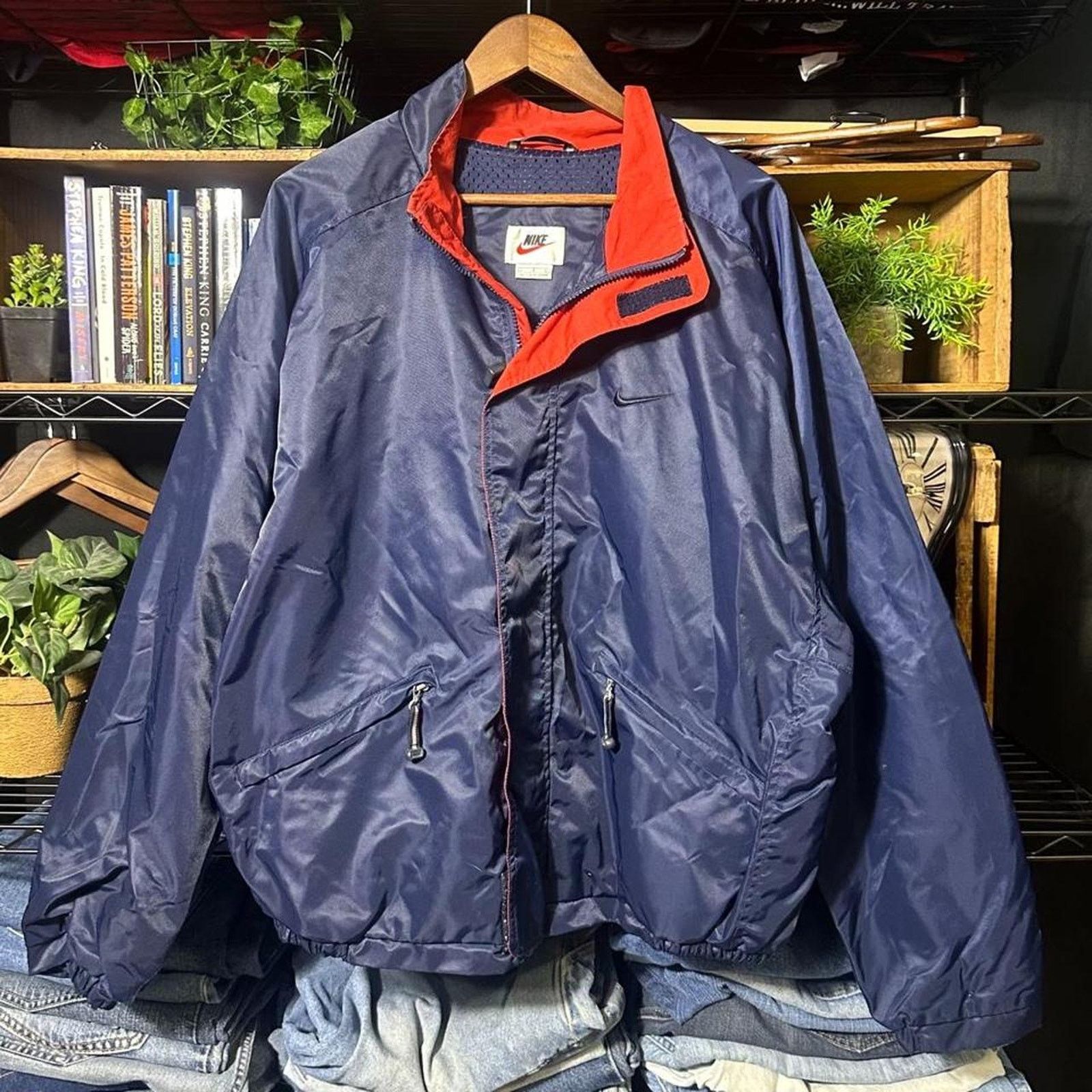 Nike Vintage 90s Nike Windbreaker Jacket Large Lightweight Coat Size US L / EU 52-54 / 3 - 1 Thumbnail