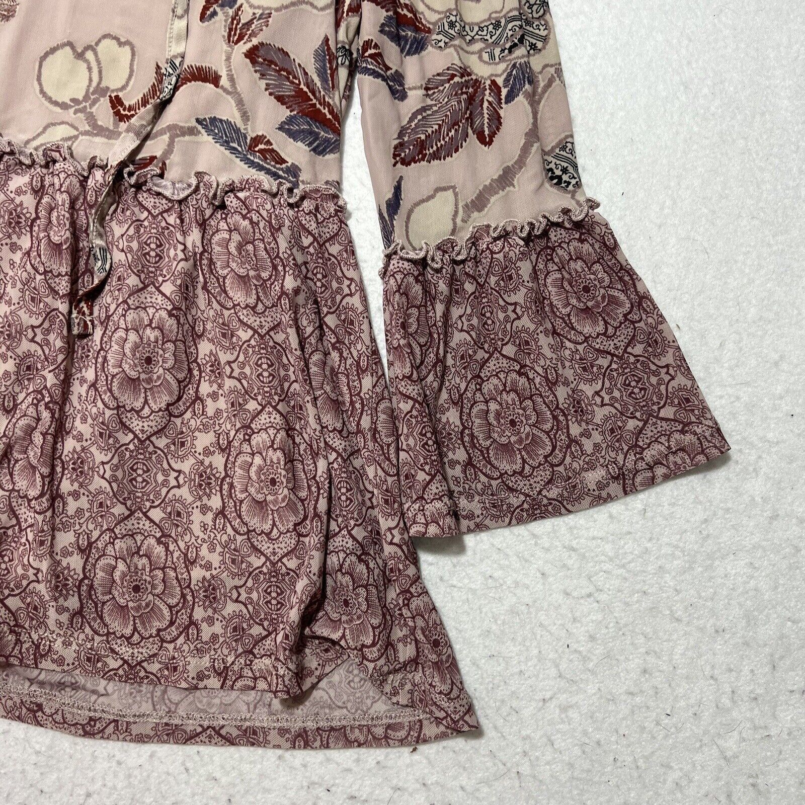 Target Basics Knox Rose XS Babydoll Blouse Bell Sleeve Floral Top Size XS / US 0-2 / IT 36-38 - 5 Thumbnail