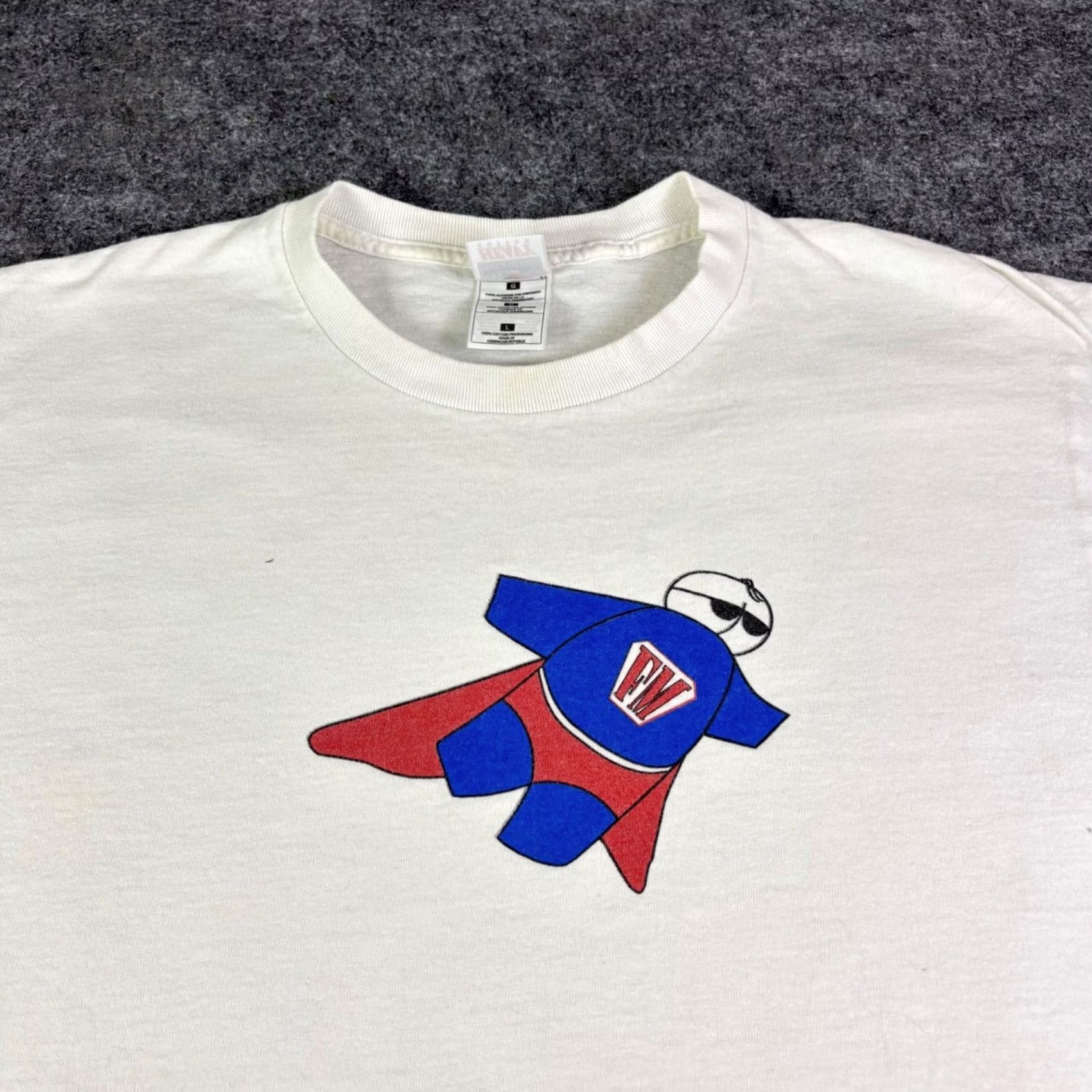 Fruit Of The Loom VINTAGE The Floating Men Band Shirt White L Mens Rock T-Shirt Band, Rock, 2000s, Heavyweight, Short Sleeve Size US L / EU 52-54 / 3 - 6 Thumbnail