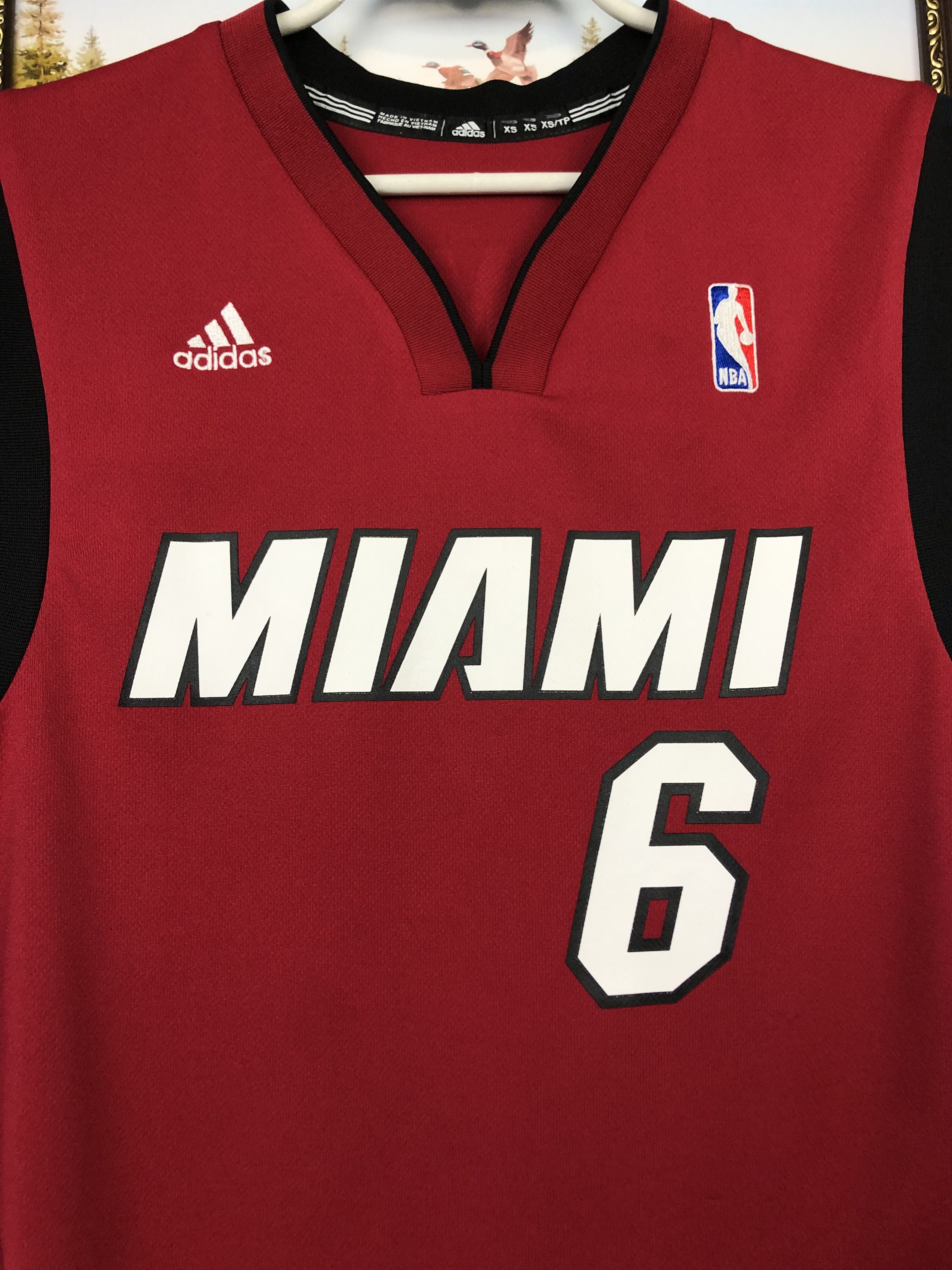 Adidas Adidas Miami Heat NBA LeBron James #6 Jersey Tee Hype Size US XS / EU 42 / 0 - 3 Thumbnail