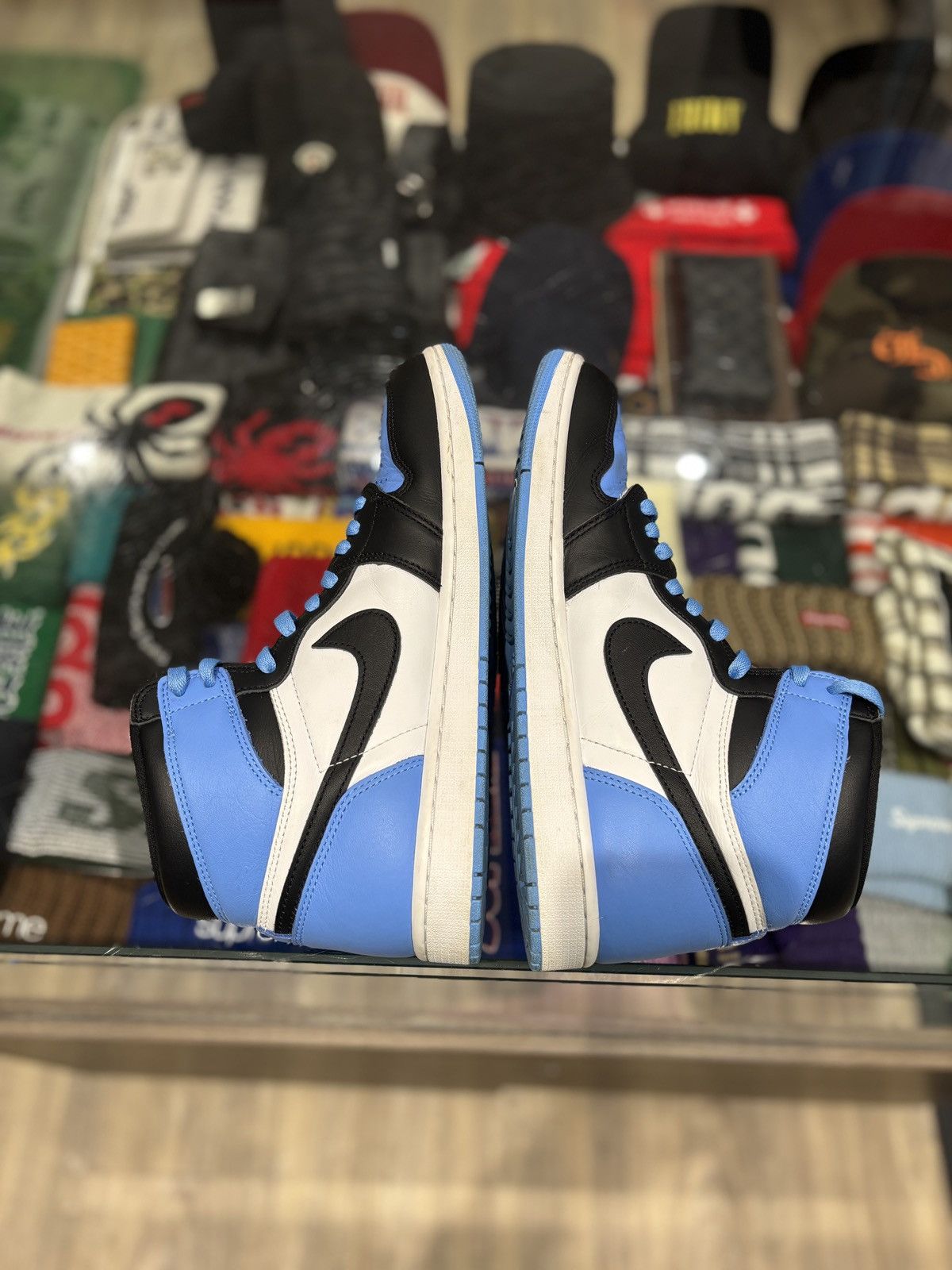 Jordan Brand Jordan 1 High OG UNC Toe Size: 11 Size US 11 / EU 44 - 6 Thumbnail