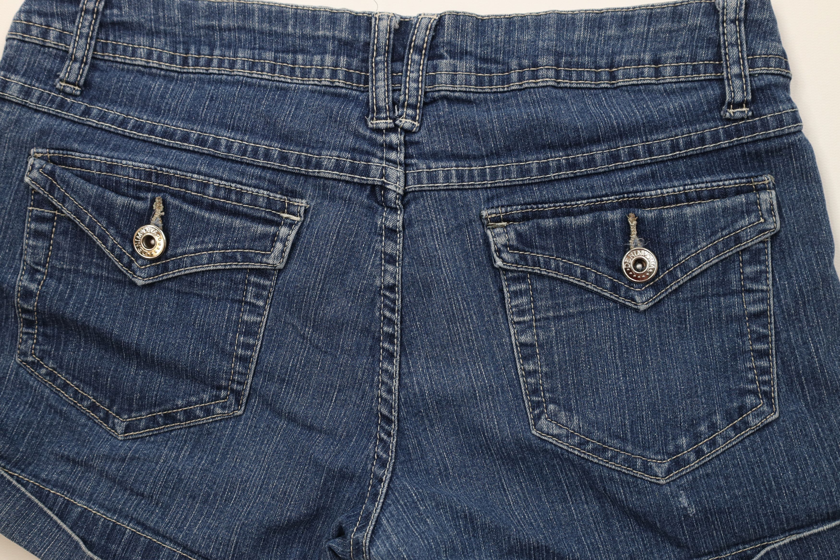 Vintage Vintage 90s Y2K Babydoll Bella Fairy Denim Jean Shorts Size 28" / US 6 / IT 42 - 9 Thumbnail