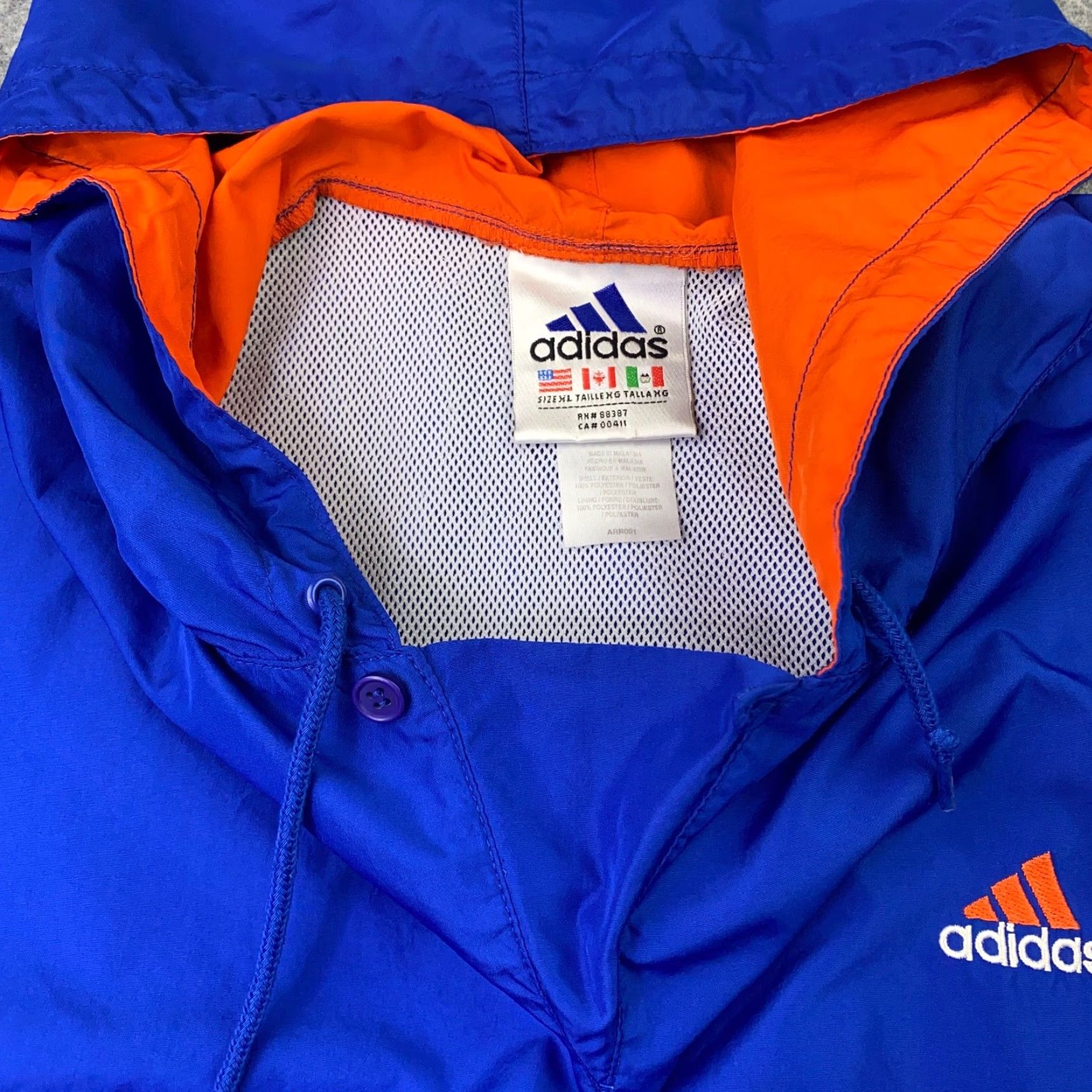 Adidas VINTAGE Adidas Jacket Mens XL Blue Windbreaker Hooded 3-Stripe 90s Y2K Zip Pockets All Seasons Size US XL / EU 56 / 4 - 5 Thumbnail