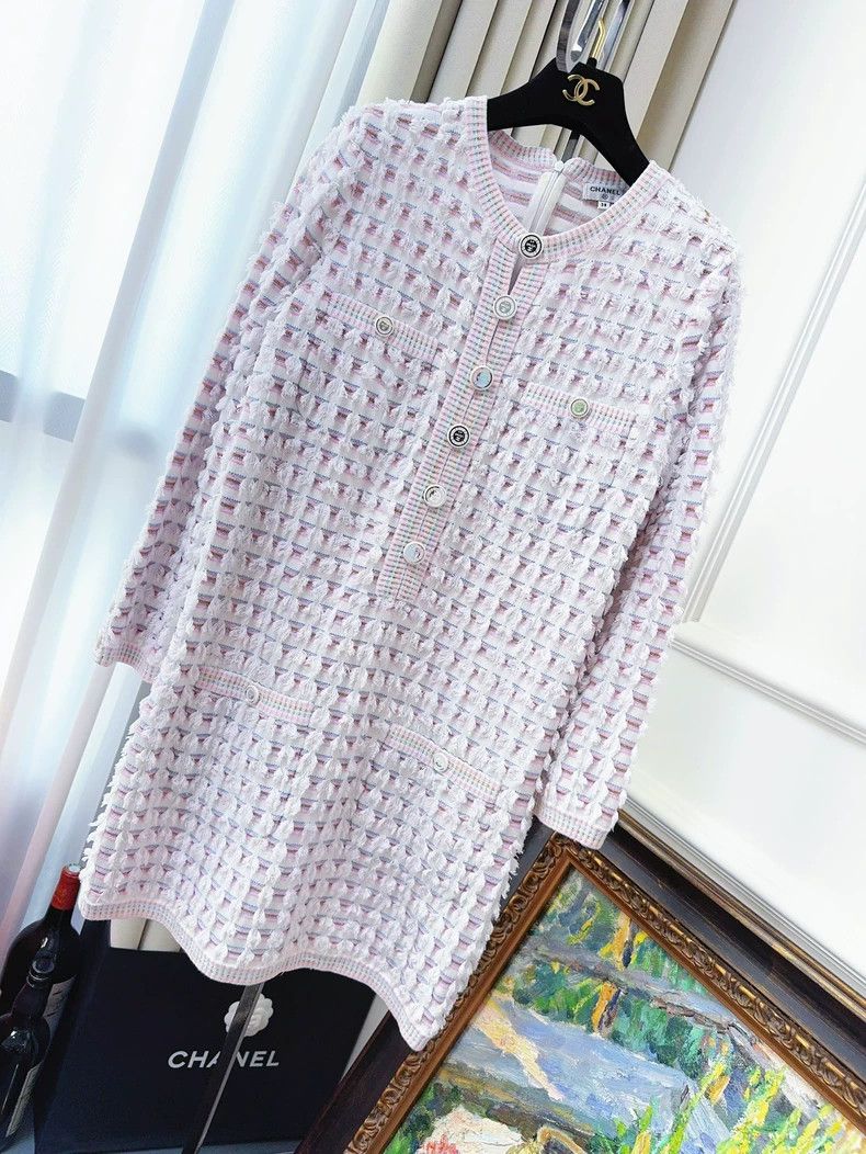 Chanel Chanel 19c Cruise Series Pink Woven Dress Size XS / US 0-2 / IT 36-38 - 1 Thumbnail