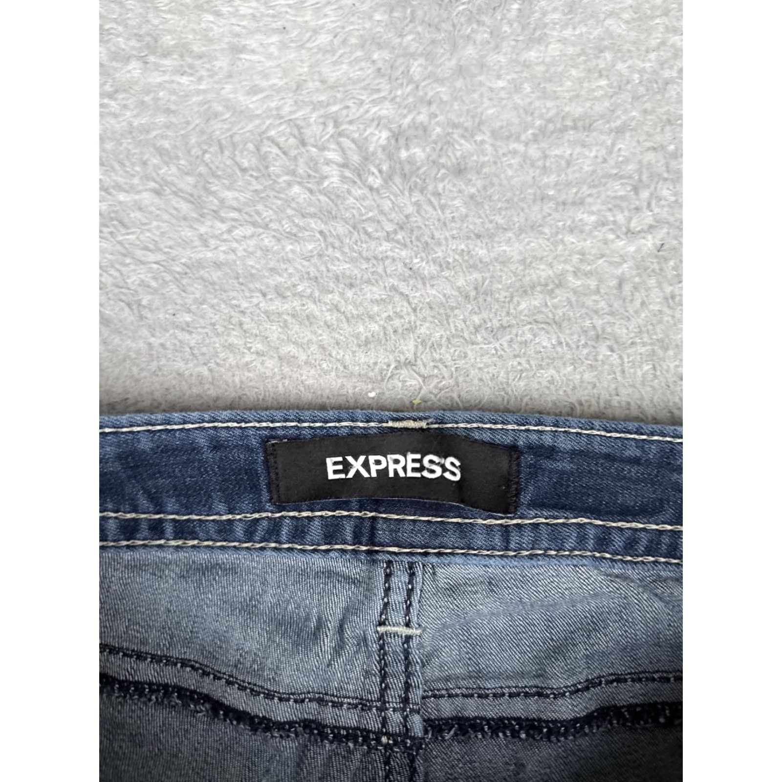Express Express Denim Shorts Women 4 Blue Cut-Off Raw Hem Stretch Embroidered Pockets 30W Women Shorts Cut-Off Denim Express 4R/4 Regular Black? Size 27" / US 4 / IT 40 - 7 Thumbnail