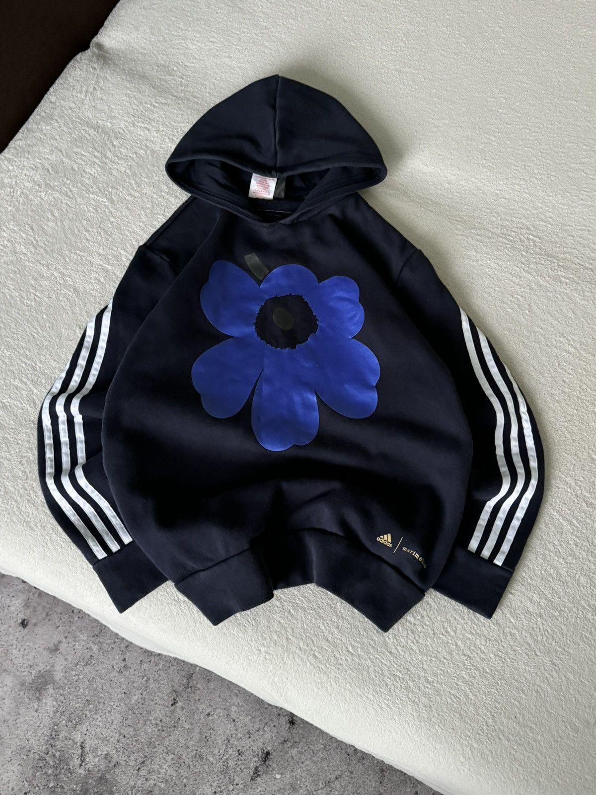 NWT Marimekko x Adidas popular Collab Hoodie Size L