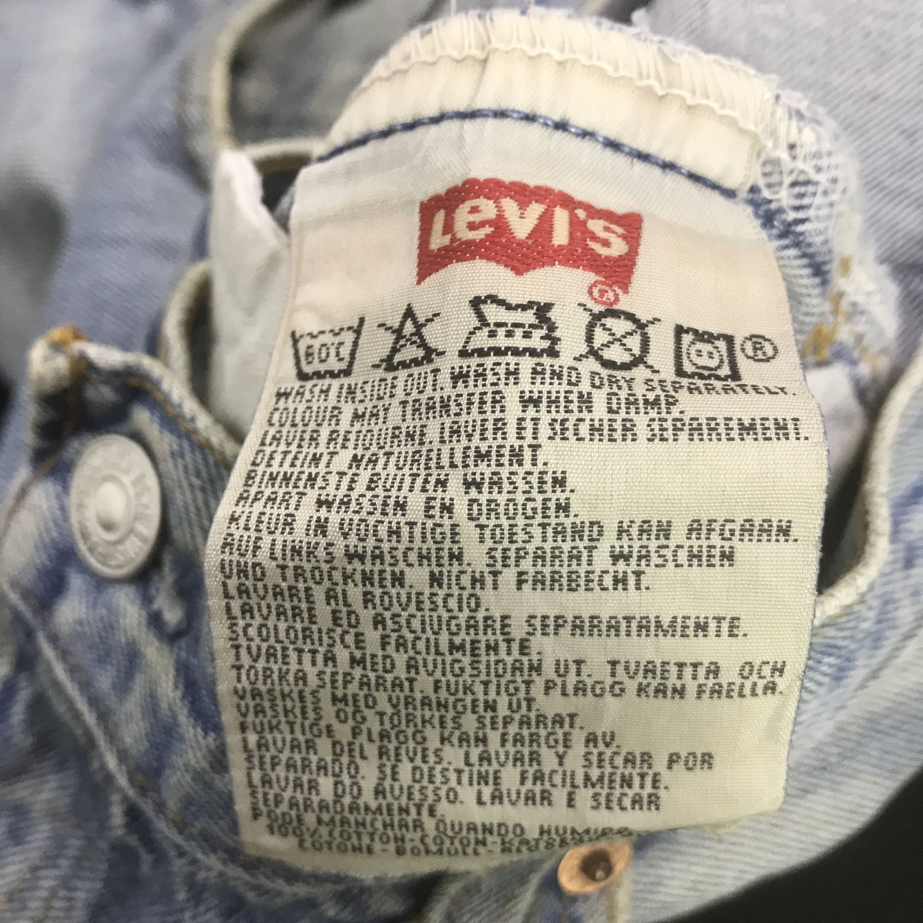 Levi's Vintage Clothing LEVI'S 501 DISTRESSED DENIM JEAN PANTS K129B9 Size US 32 / EU 48 - 16 Thumbnail