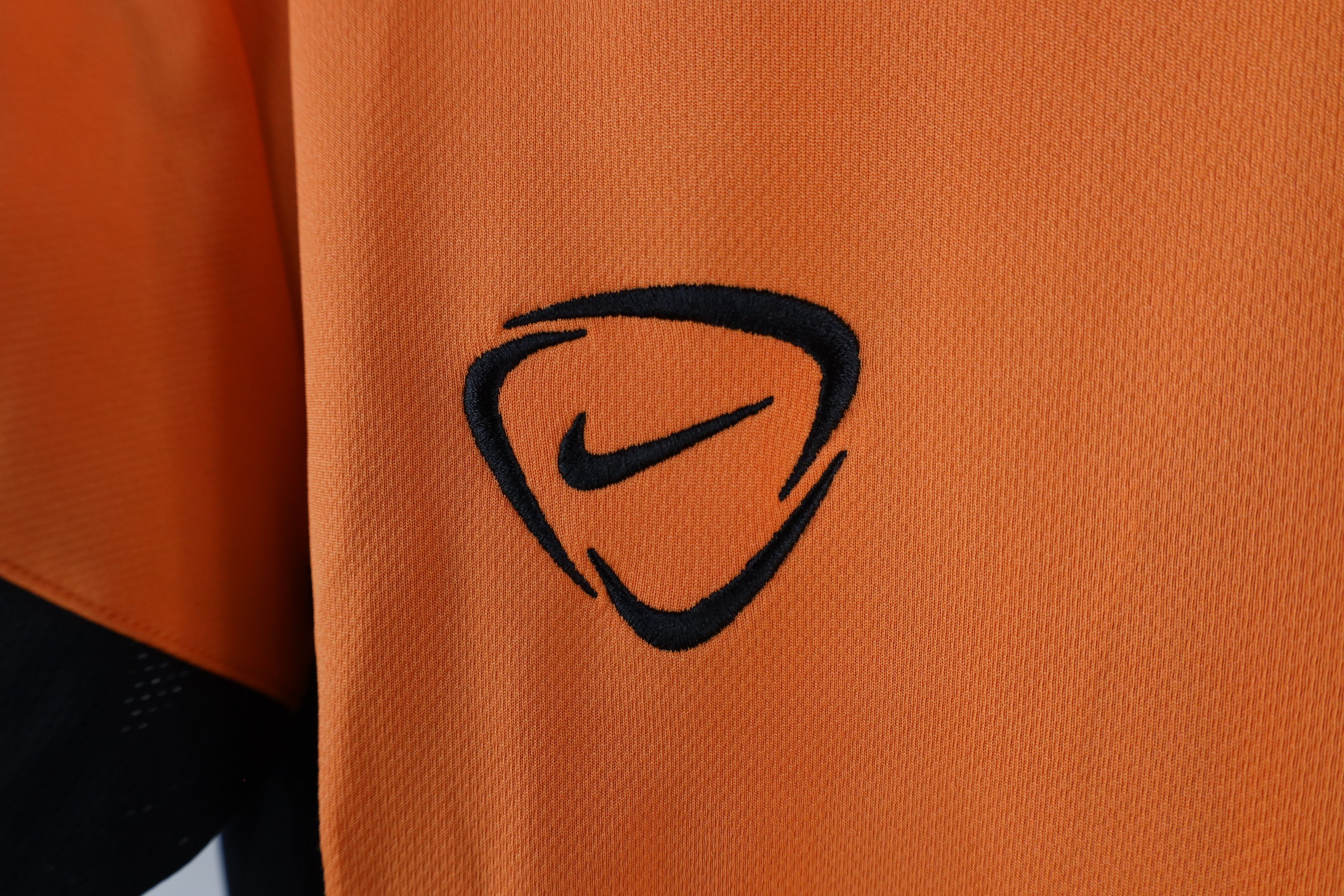 Nike × Vintage Vintage Nike Total 90 Mini Swoosh Distressed Soccer Jersey Size US S / EU 44-46 / 1 - 4 Thumbnail