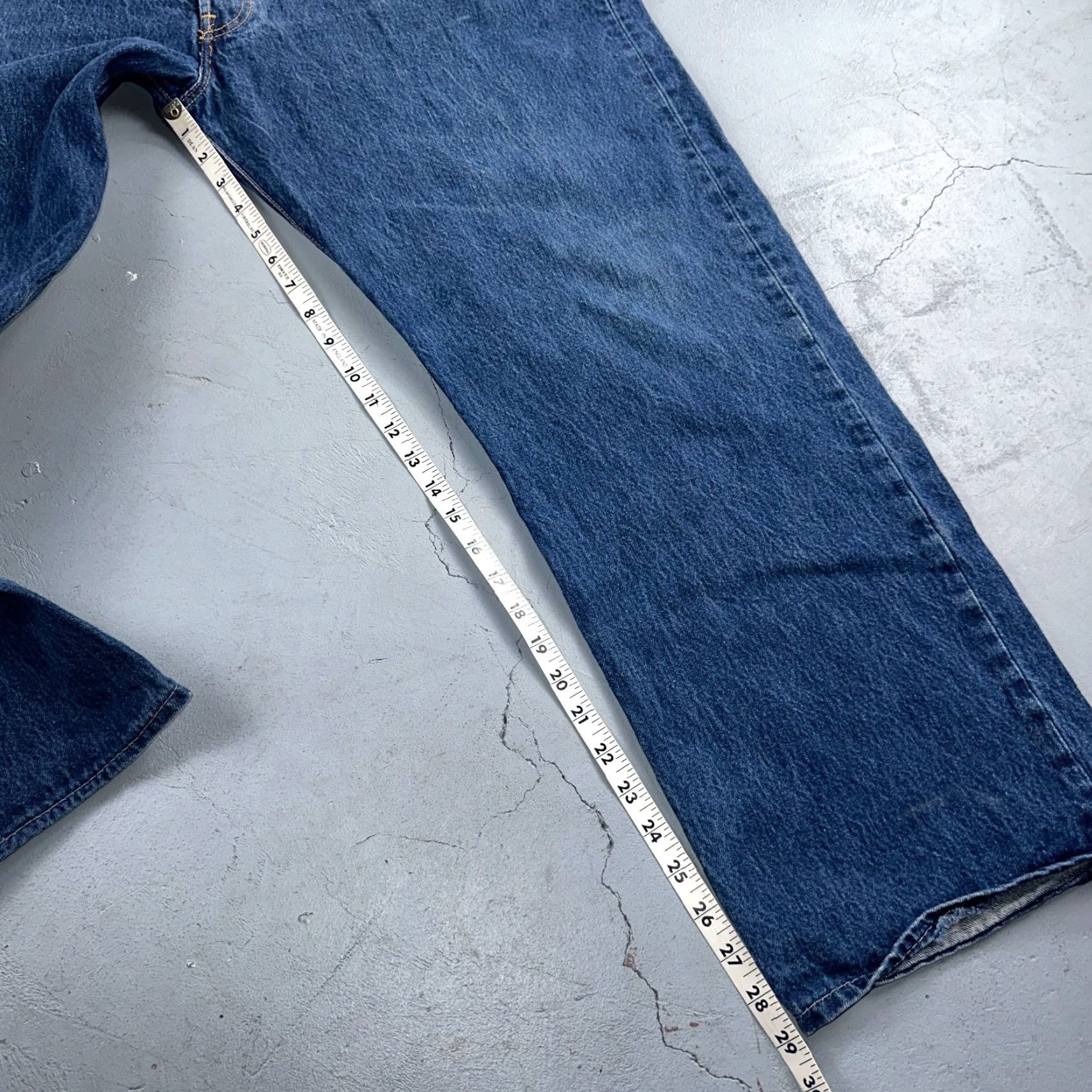 Levi's VINTAGE Levi's 501 Jeans Straight 42x32 Blue Denim 90s Y2K Classic Mens Size US 42 / EU 58 - 7 Thumbnail