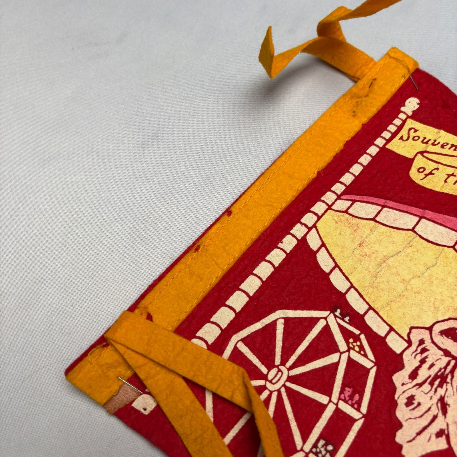 Vintage Vintage Alameda County Fair Pleasanton Felt Pennant 1950s Size ONE SIZE - 11 Thumbnail