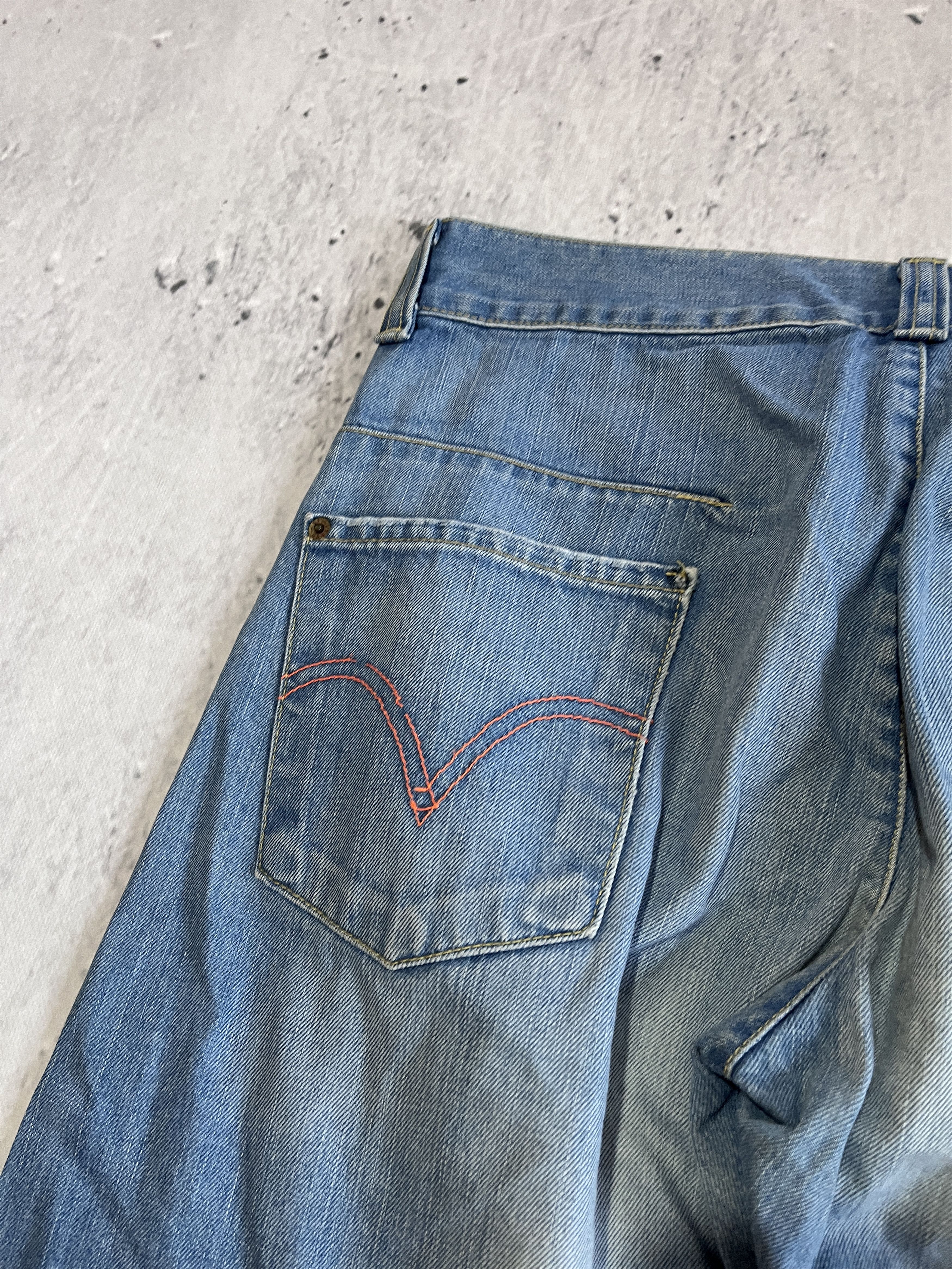 Levi's LEVI'S ENGINEERED JEANS 2004 TWISTED LEG VINTAGE Y2K DENIM Size US 31 - 12 Thumbnail