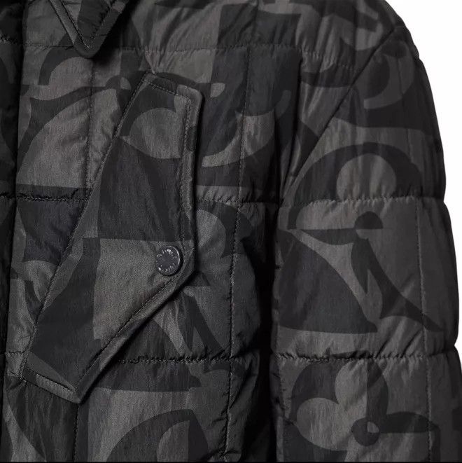 Louis Vuitton LV Gray Geometric All Over Print Down Jacket Size US L / EU 52-54 / 3 - 8 Thumbnail