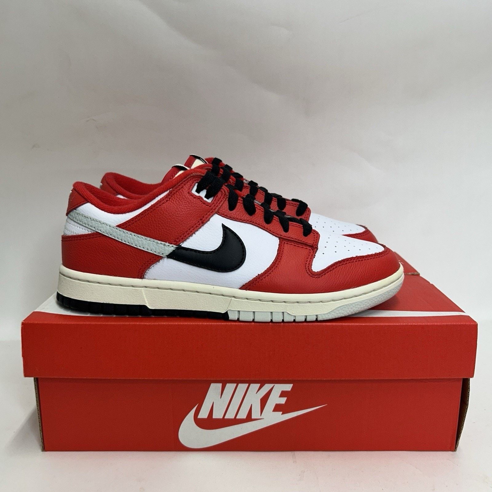 Nike Nike Dunk Low Retro PRM “Split Chicago” DZ2536-600 Size US 8 / EU 41 - 4 Thumbnail