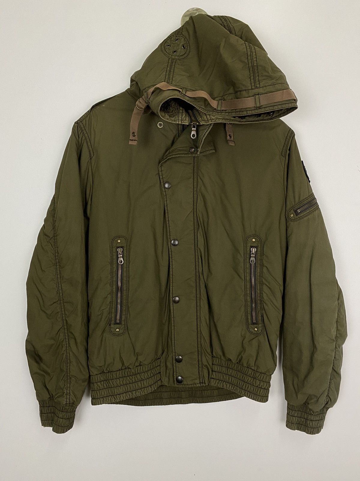 image of Vintage Uniqlo Jacket Military Style in Green, Men's (Size Medium)