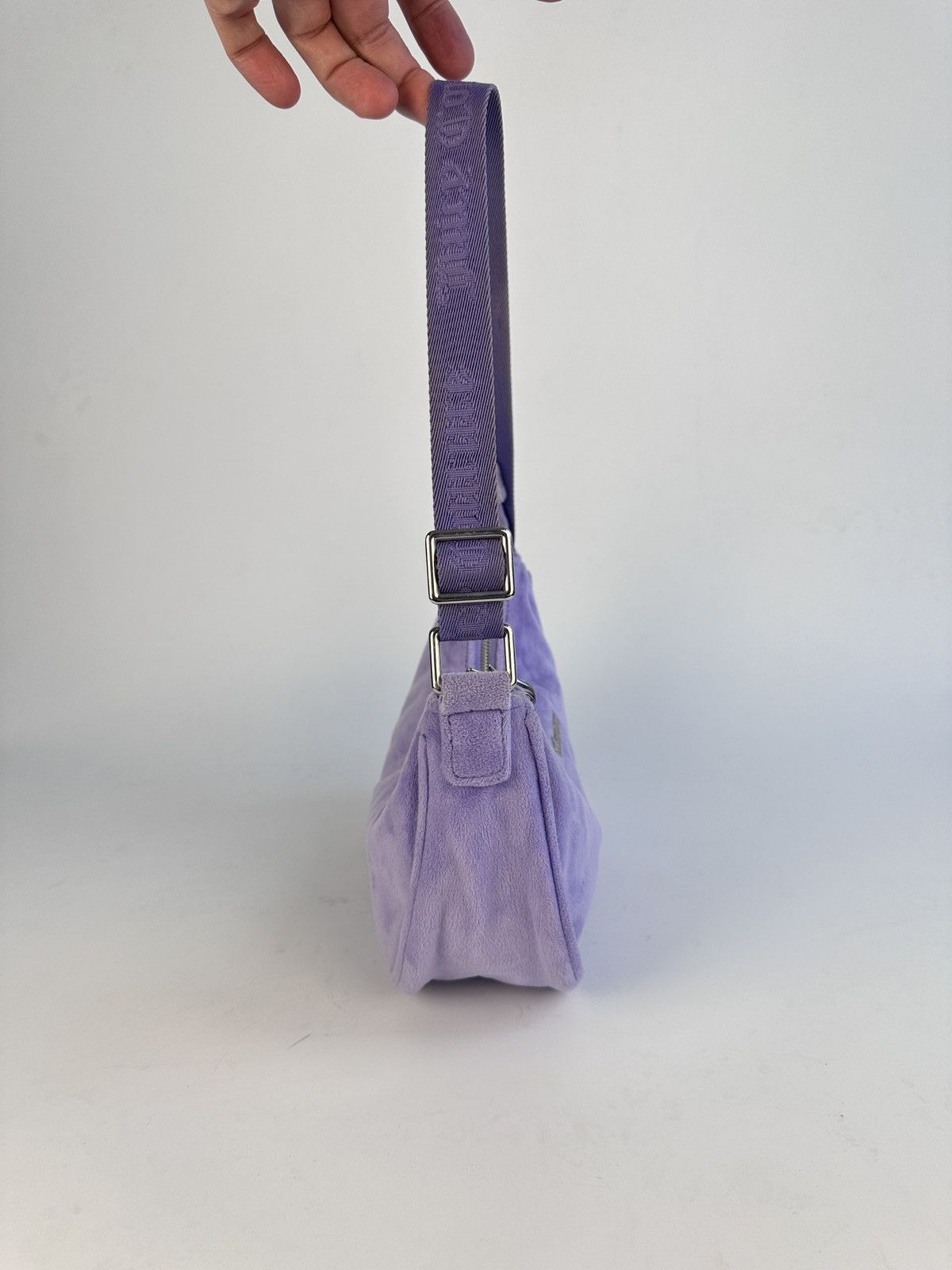 Juicy Couture Juicy Couture Purple Velour Baguette Shoulder Bag Y2K Velvet Size ONE SIZE - 5 Thumbnail