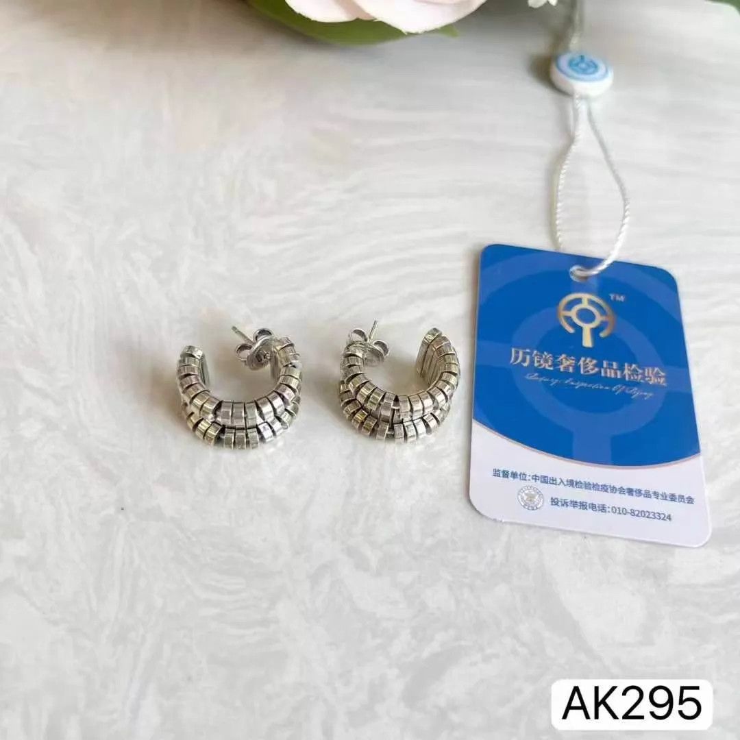 Bottega Veneta BV 925 Silver Earrings AK295 Authenticated Size ONE SIZE - 5 Thumbnail