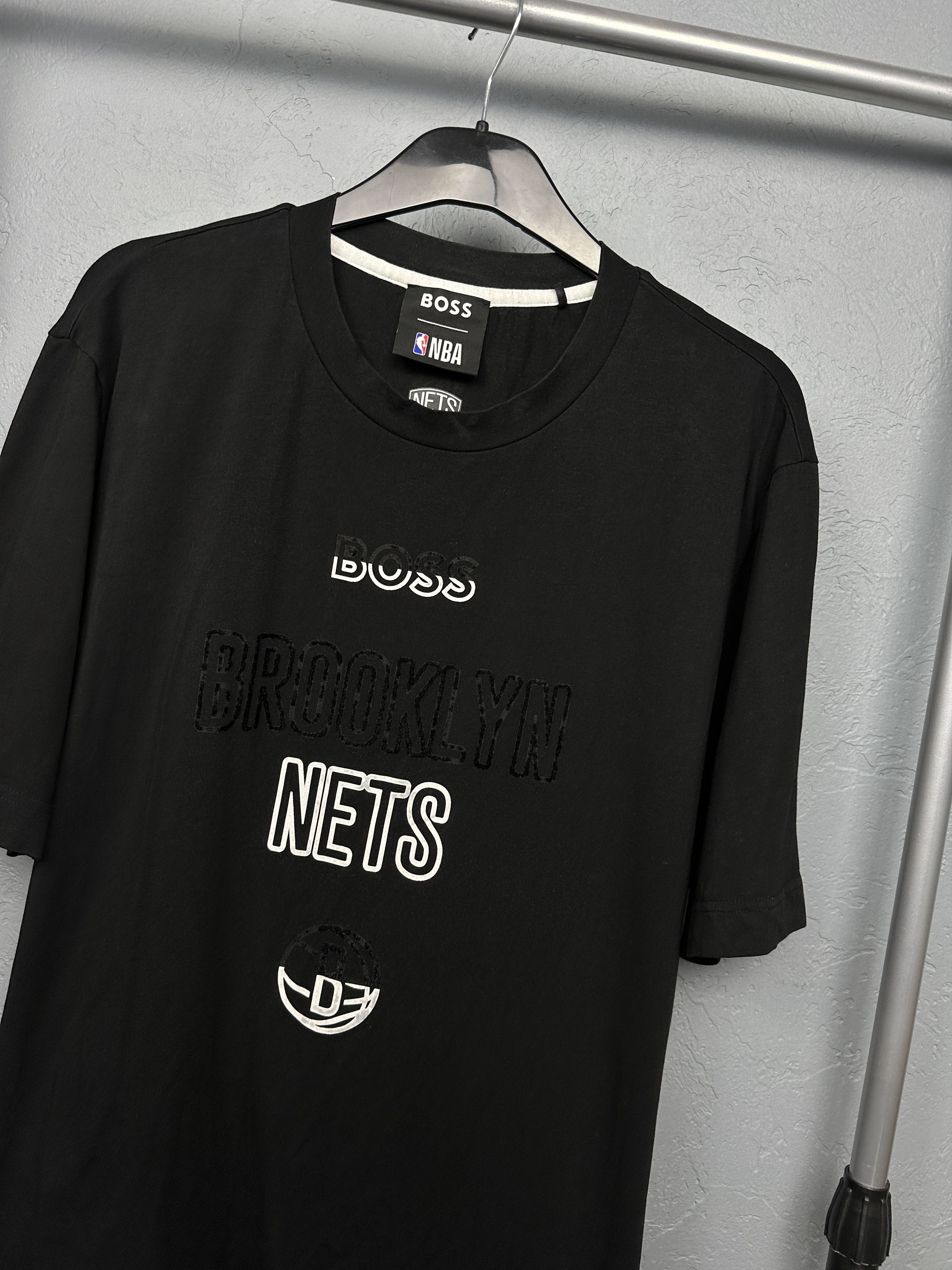 Hugo Boss Hugo Boss NBA Brooklyn Nets Mens T-Shirt Size US XL / EU 56 / 4 - 2 Thumbnail