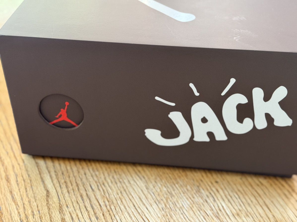 Jordan Brand × Nike × Travis Scott Jumpman Jack TR (mocha) size 13 Size US 13 / EU 46 - 16 Thumbnail