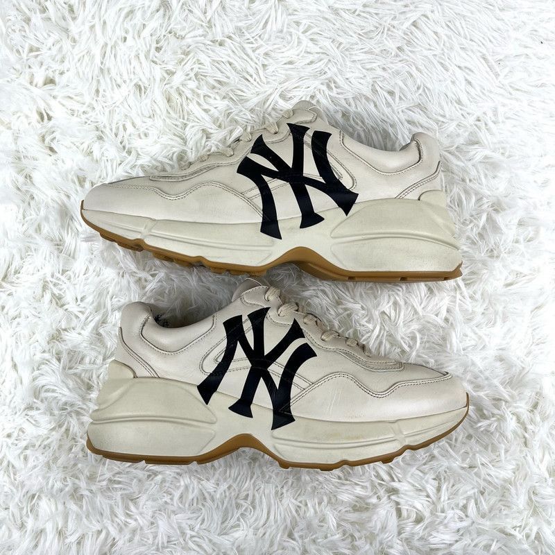 Gucci Gucci Rhyton Sport Sneakers for Men in Beige - Size US 7.5 / EU 40-41 - 2 Thumbnail