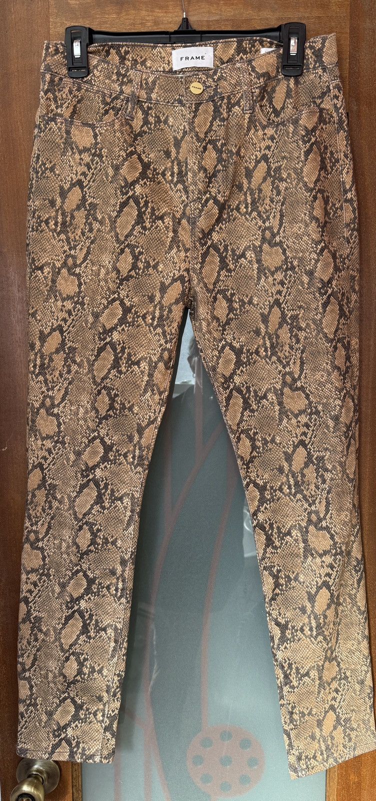 Frame Frame Snakeskin PythonDesign LeHigh Skinny Crop HiRise Jean Size 29" - 1 Thumbnail