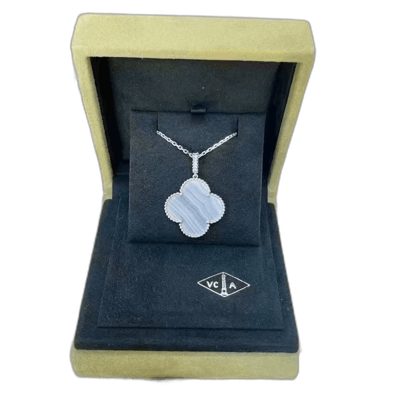VCA Large Agate Necklace Adjustable Length