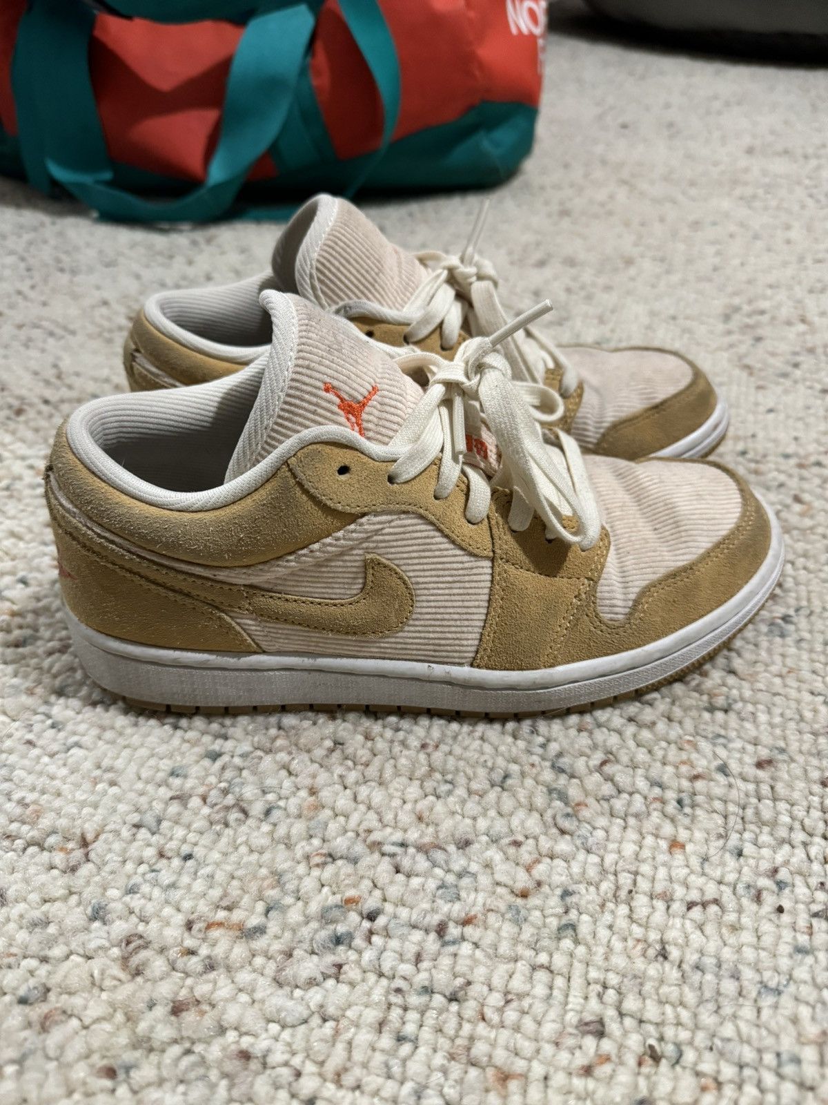 Nike Nike Jordans Size US 8 / IT 38 - 2 Thumbnail
