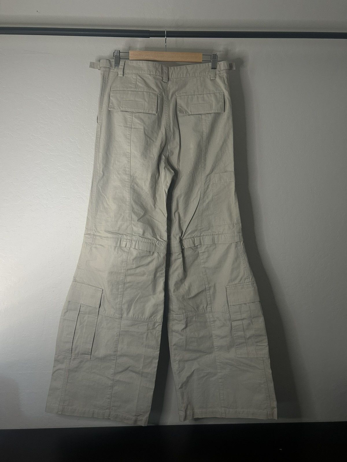 Balenciaga Balenciaga Tan Flared Convertible Cargos Size US 32 / EU 48 - 2 Thumbnail