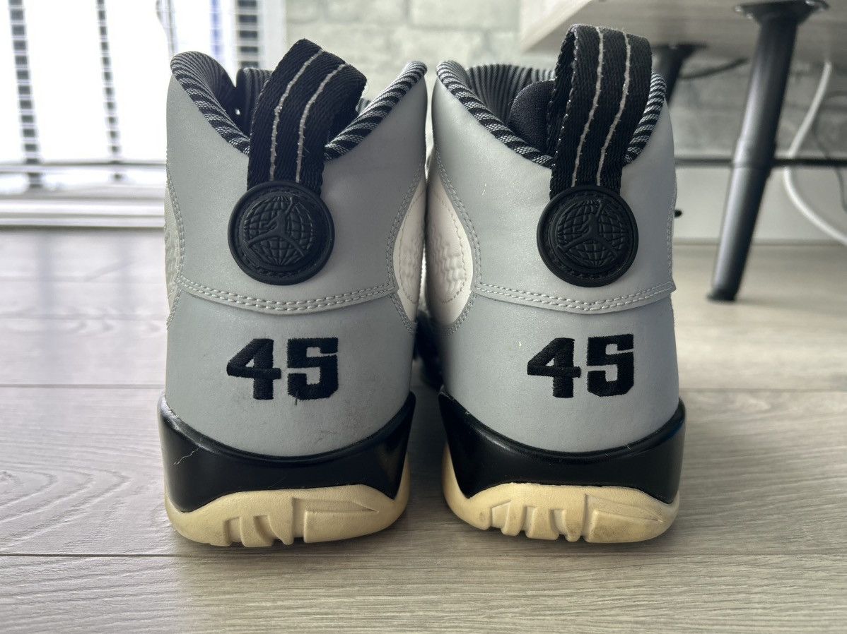 Jordan Brand Air Jordan 9 Retro “Barons” 2014 Size US 9.5 / EU 42-43 - 4 Thumbnail