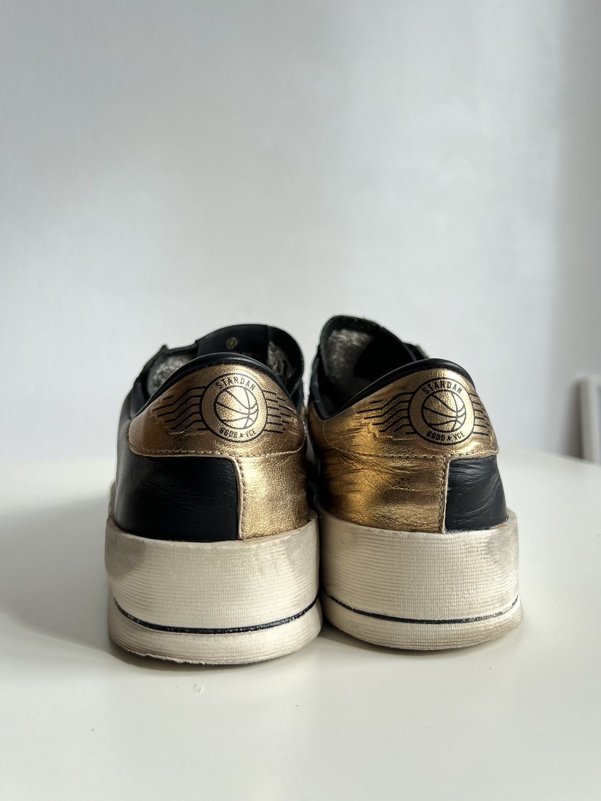 Golden Goose Golden Goose Stardan Black Leather/Mesh Gold Sneakers Size US 8 / IT 38 - 16 Thumbnail