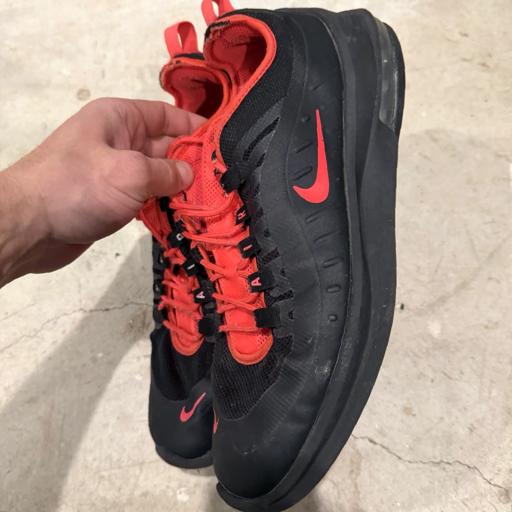 Nike Nike Air Max Axis Sneaker Men Black Red Orbit AA2146-008 Size 10 Tears Size US 9 / EU 42 - 6 Thumbnail