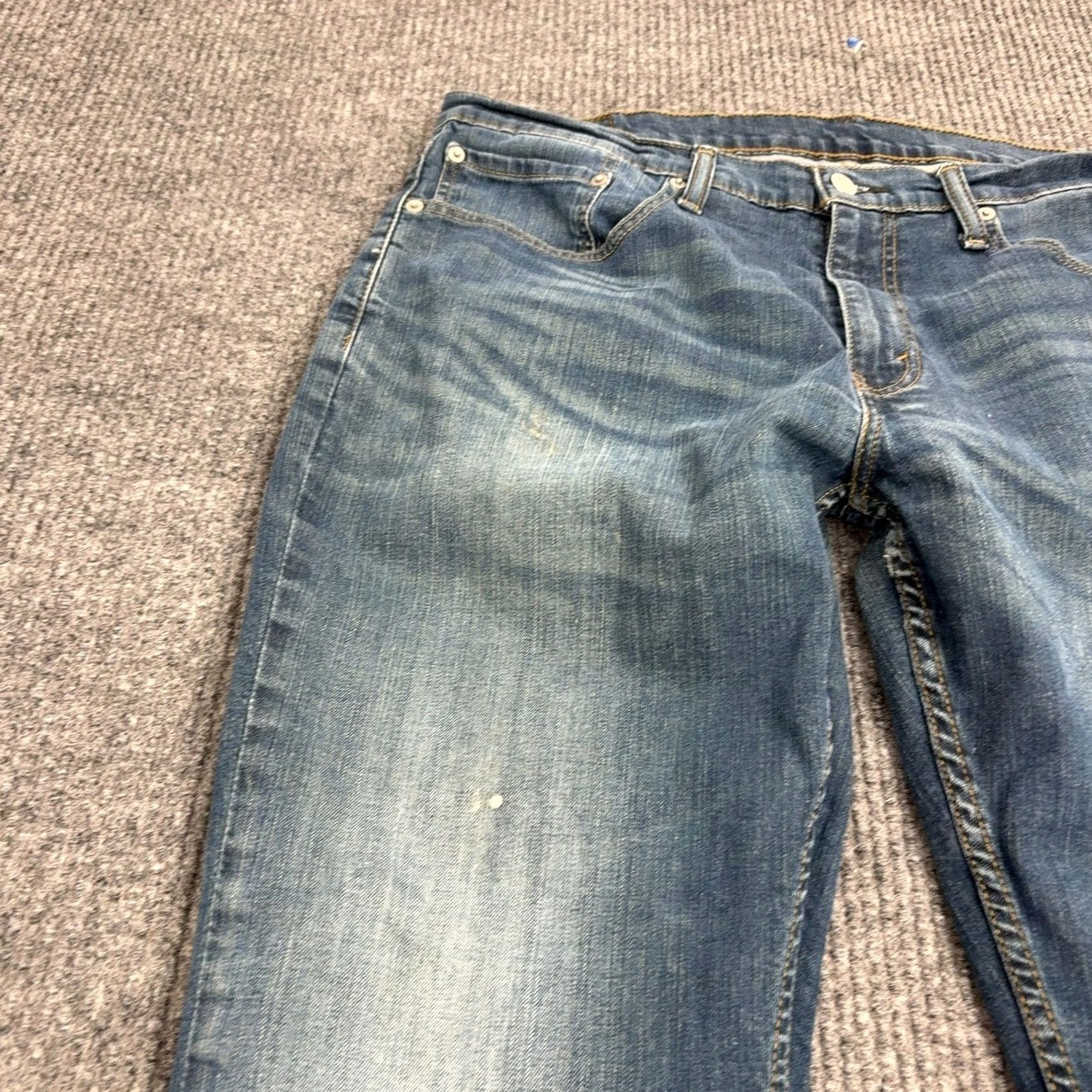Levi's Levi's 559 Jeans Mens 38x30 Blue Relaxed Straight Cotton Stretch Denim Casual Size US 38 / EU 54 - 2 Thumbnail