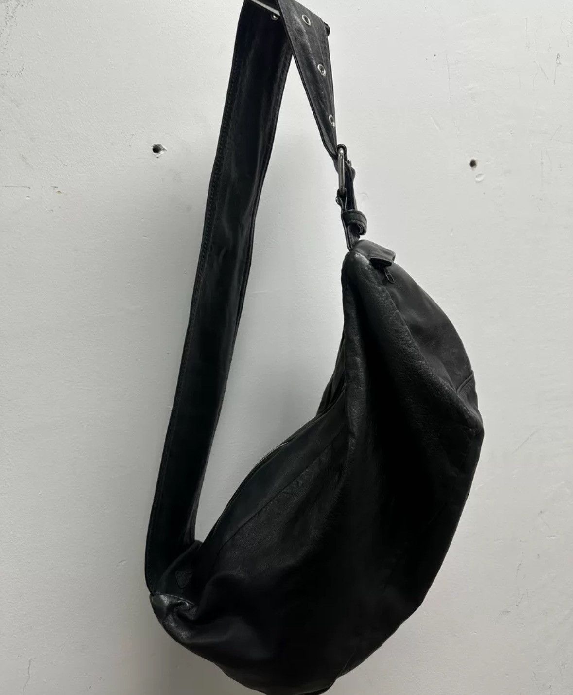 Yohji Yamamoto Yohji Yamamoto Shoulder Bucket Crossbody Bag2412-Nextarrow Size ONE SIZE - 6 Thumbnail