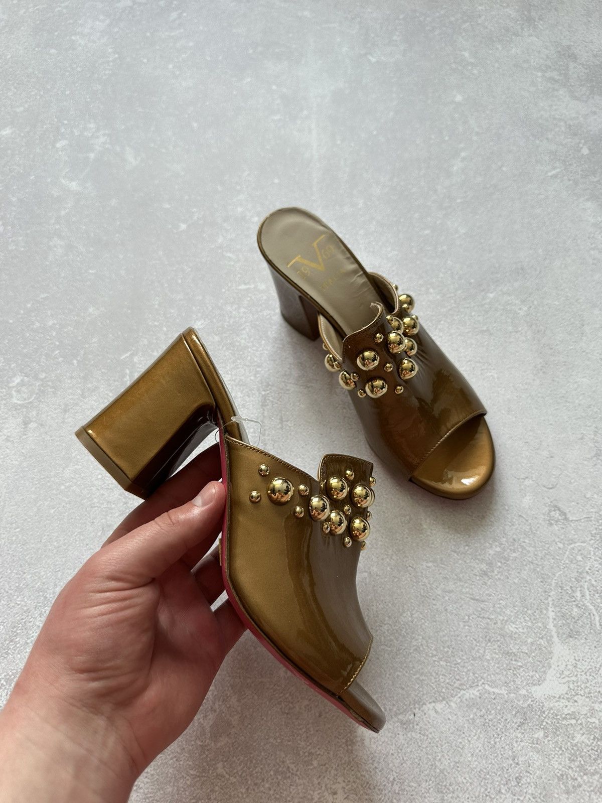 Versace versace 1969 shoes women platform gold size 38 made in Italy Size US 8 / IT 38 - 3 Thumbnail