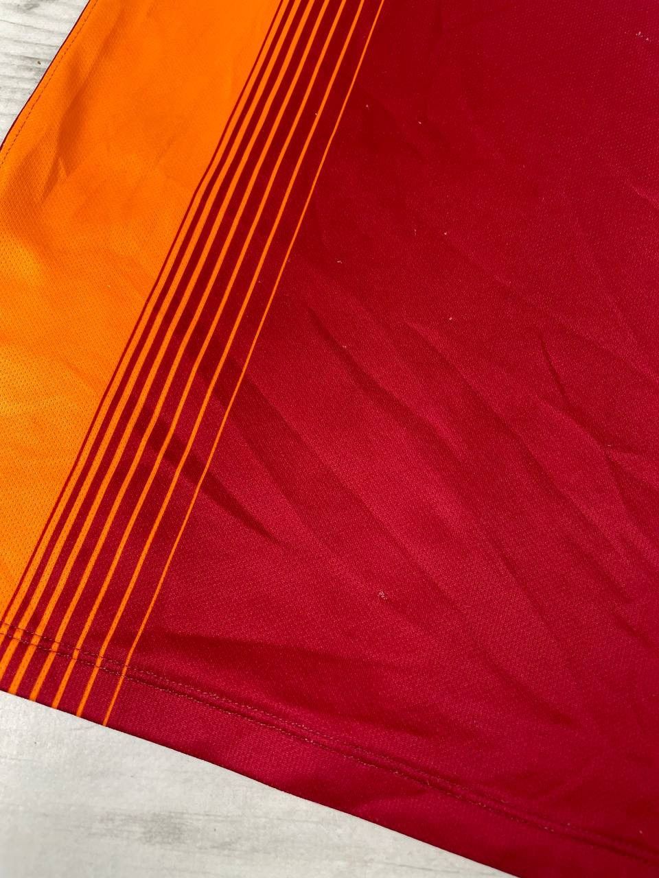 Nike Nike Galatasaray 2014 2015 Home Shirt Soccer Jerseys Size US M / EU 48-50 / 2 - 24 Thumbnail