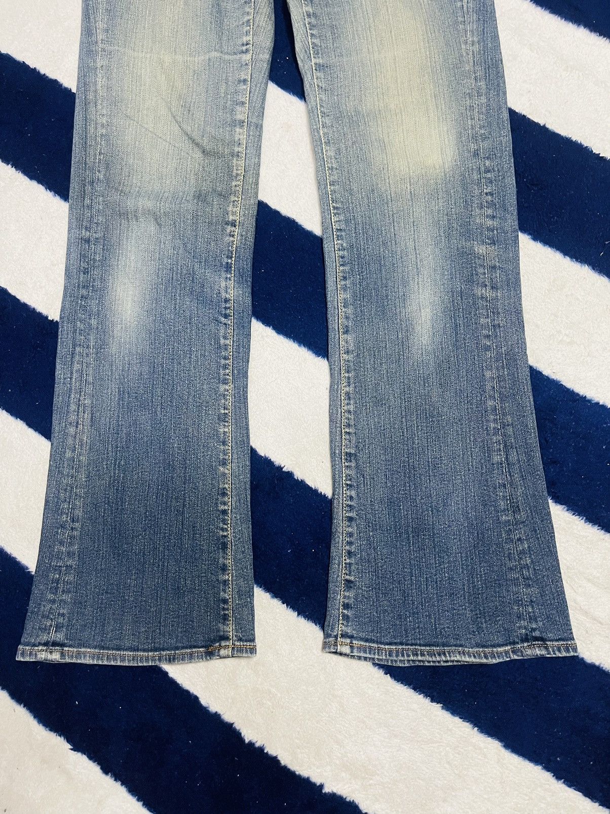 Jean × The Unbranded Brand Unbranded Flare Jeans (15) Size 30" / US 8 / IT 44 - 13 Thumbnail