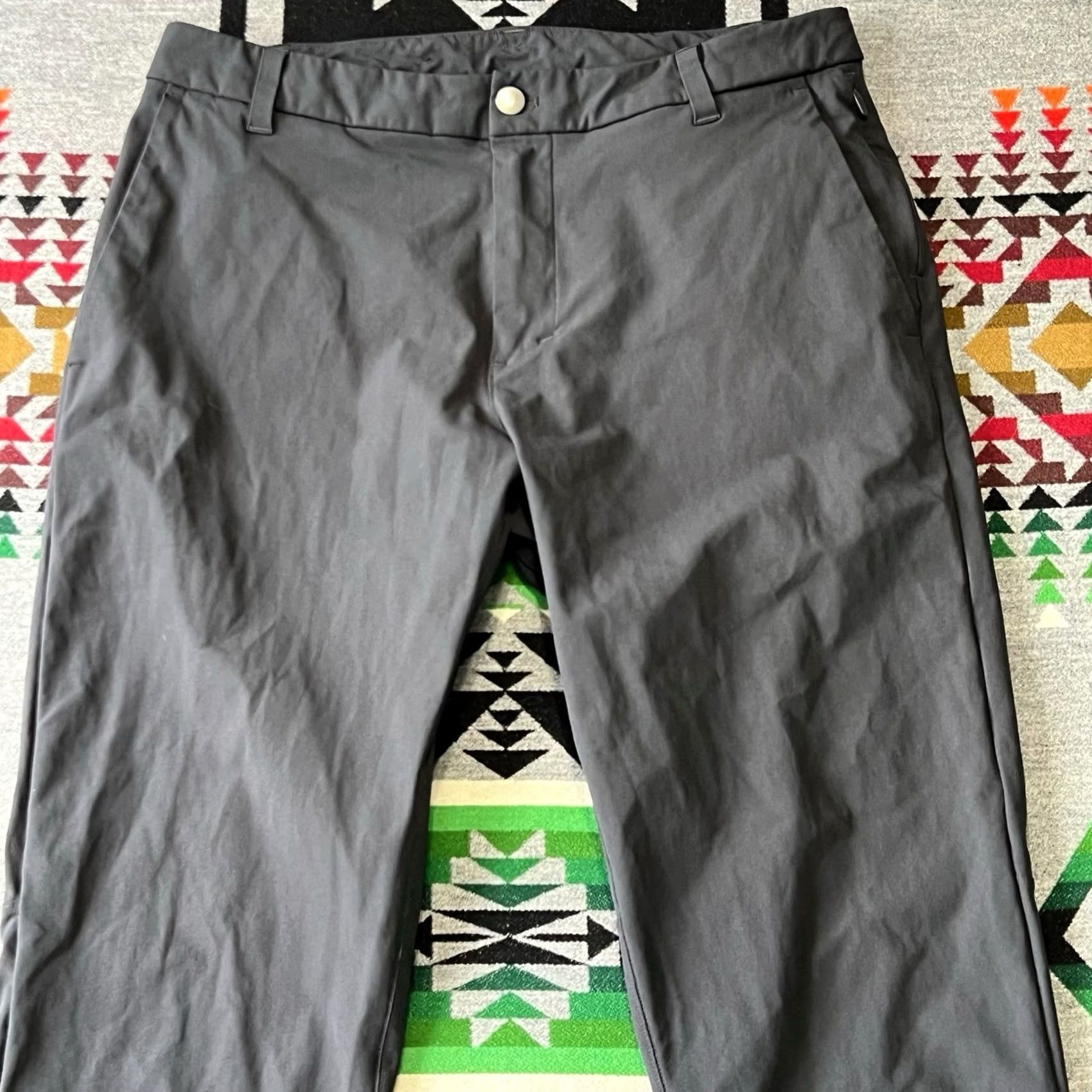 Lululemon VINTAGE? No. Size US 32 / EU 48 - 7 Thumbnail