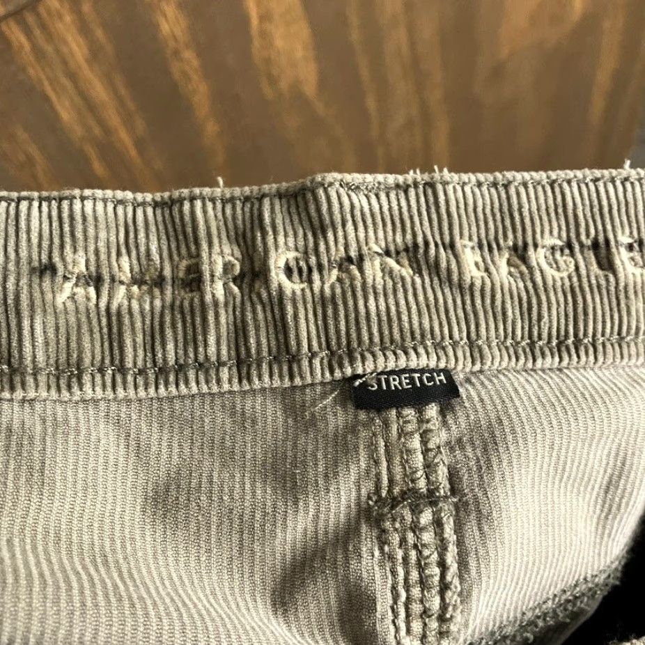 American Eagle Outfitters American Eagle Womens Pants Green Corduroy High Rise Jegging Stretch 18 Plus Size 25" / US 0 / IT 36 - 4 Thumbnail