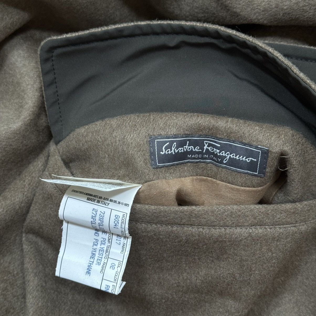 Salvatore Ferragamo Salvatore Ferragamo 54 Reversible Coat 80% Wool 20% Cashmere Size US L / EU 52-54 / 3 - 18 Thumbnail