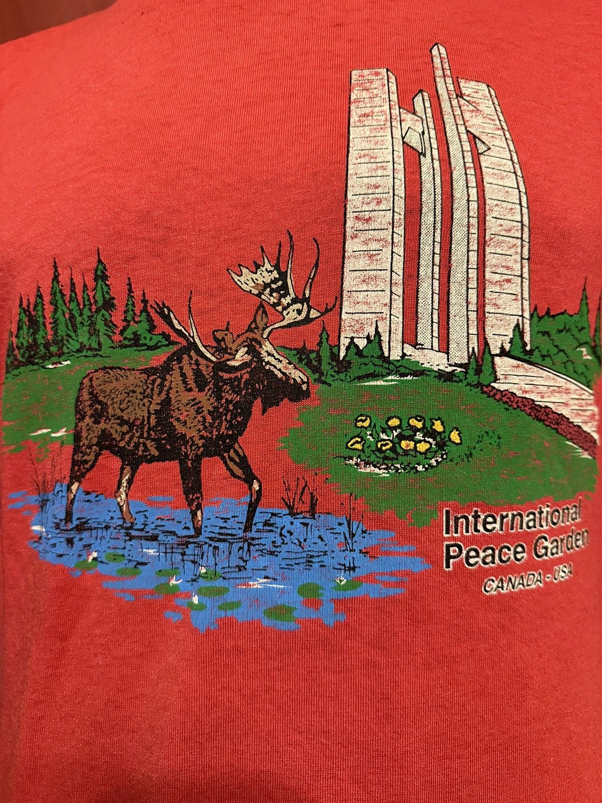 Vintage International Peace Garden Tee 90’s Nature Tee Grail