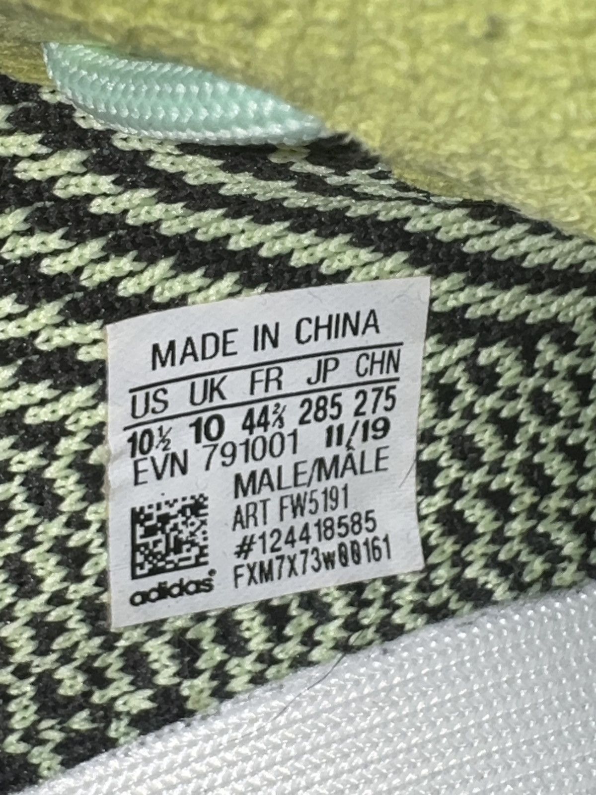 Yeezy Yeezy 350 v2 (Yeezreel) Size US 10.5 / EU 43-44 - 5 Thumbnail