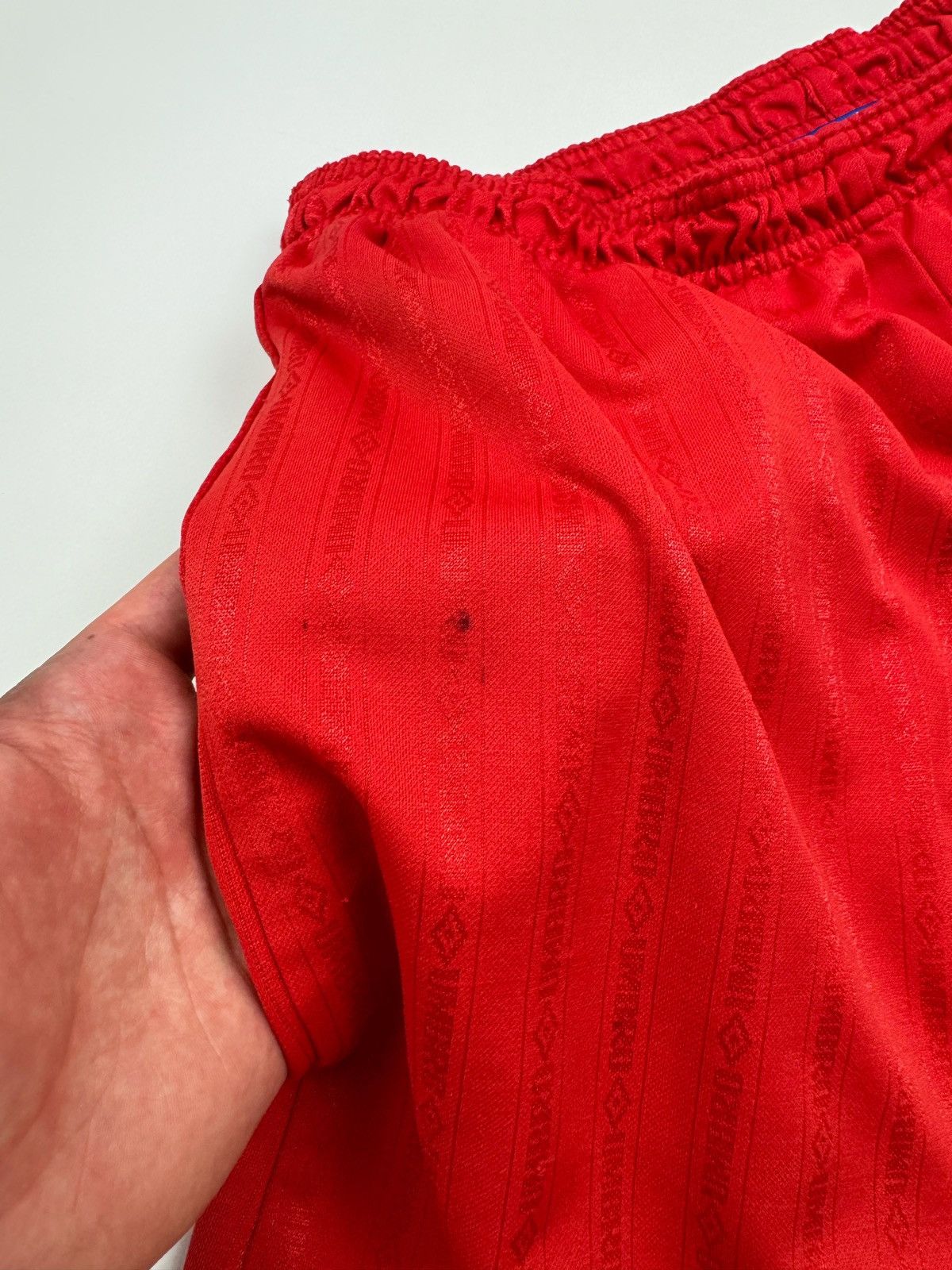 Umbro 1990’s Vintage Faded Umbro Multi-logo Shorts Size US 34 / EU 50 - 5 Thumbnail