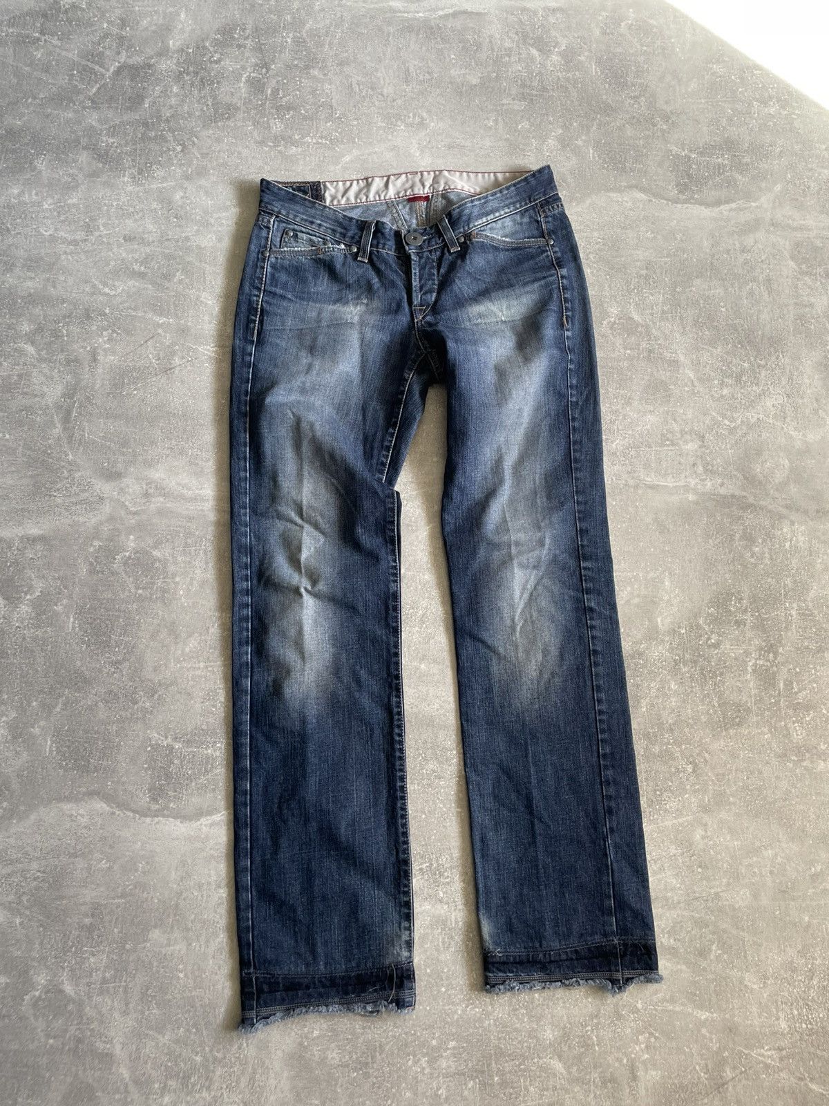 Marithe + Francois Girbaud Vintage Marithe Francois Girbaud Blue Washed Flare Jeans pan Size 30" / US 8 / IT 44 - 3 Thumbnail