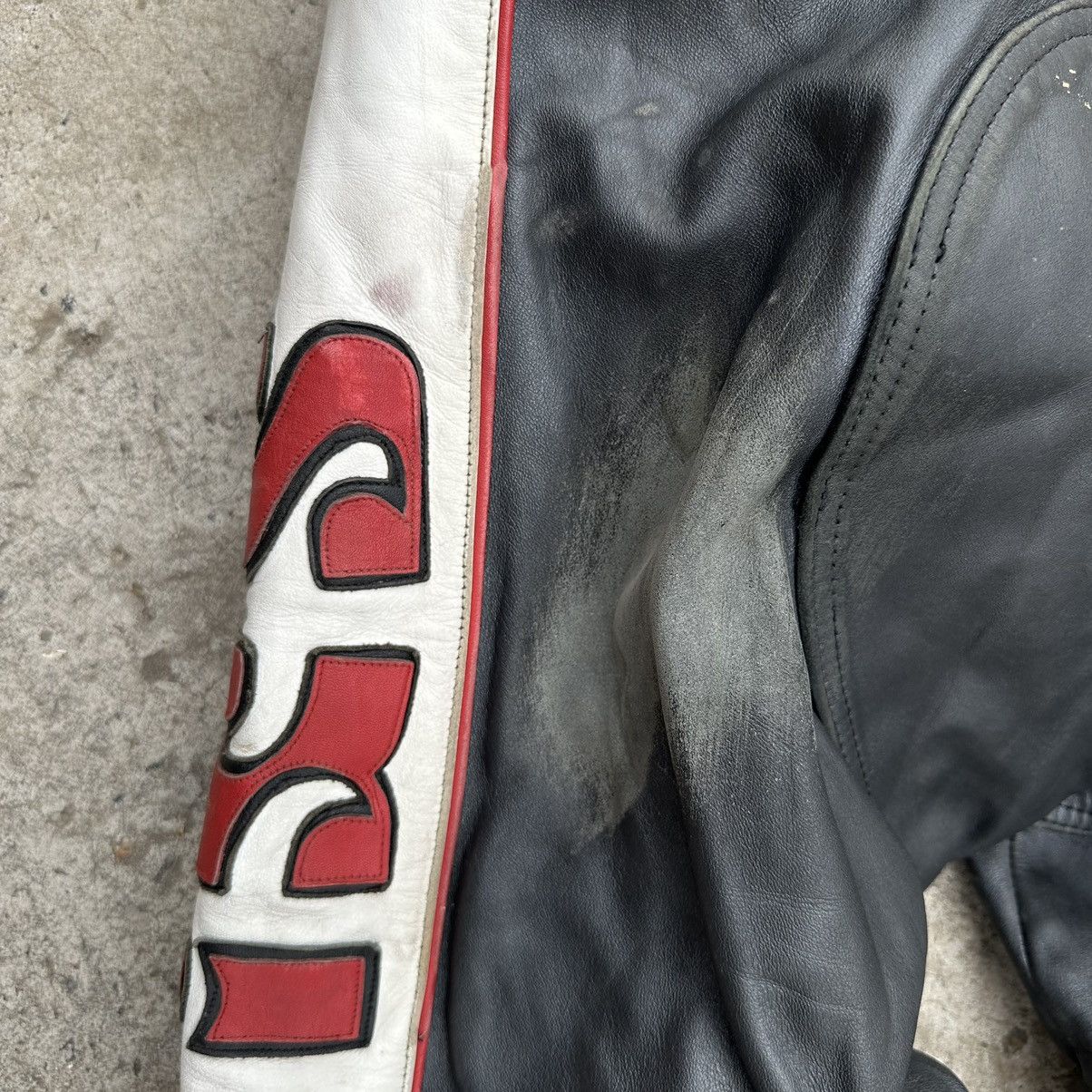 Vintage Vintage Moto Leather Pants IDCS ISS Size 54 Y2K 00s USA Size US 38 / EU 54 - 11 Thumbnail