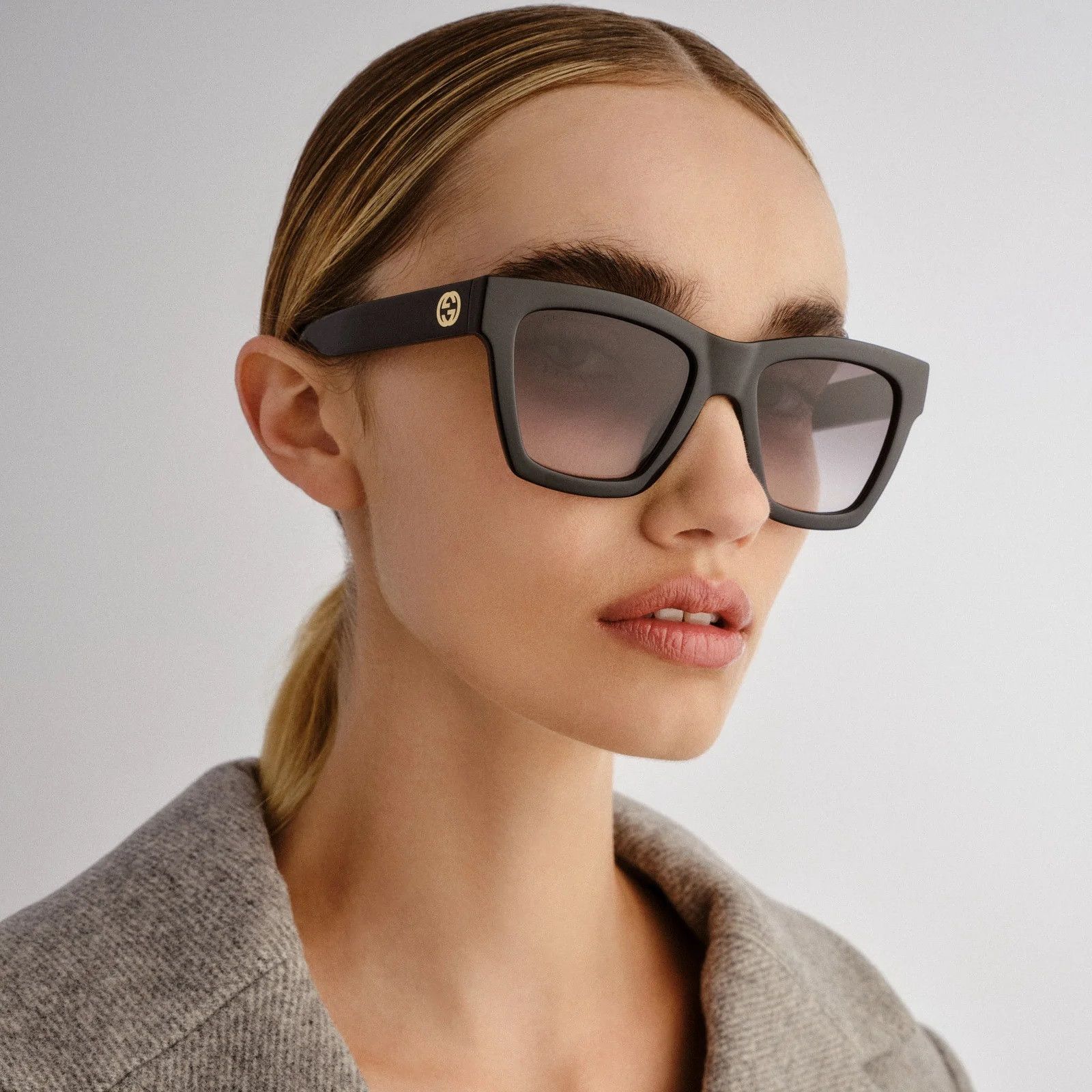 Gucci Gucci Women Sunglasses Square GG1714S 001 NEW AUTHENTIC Size ONE SIZE - 11 Thumbnail